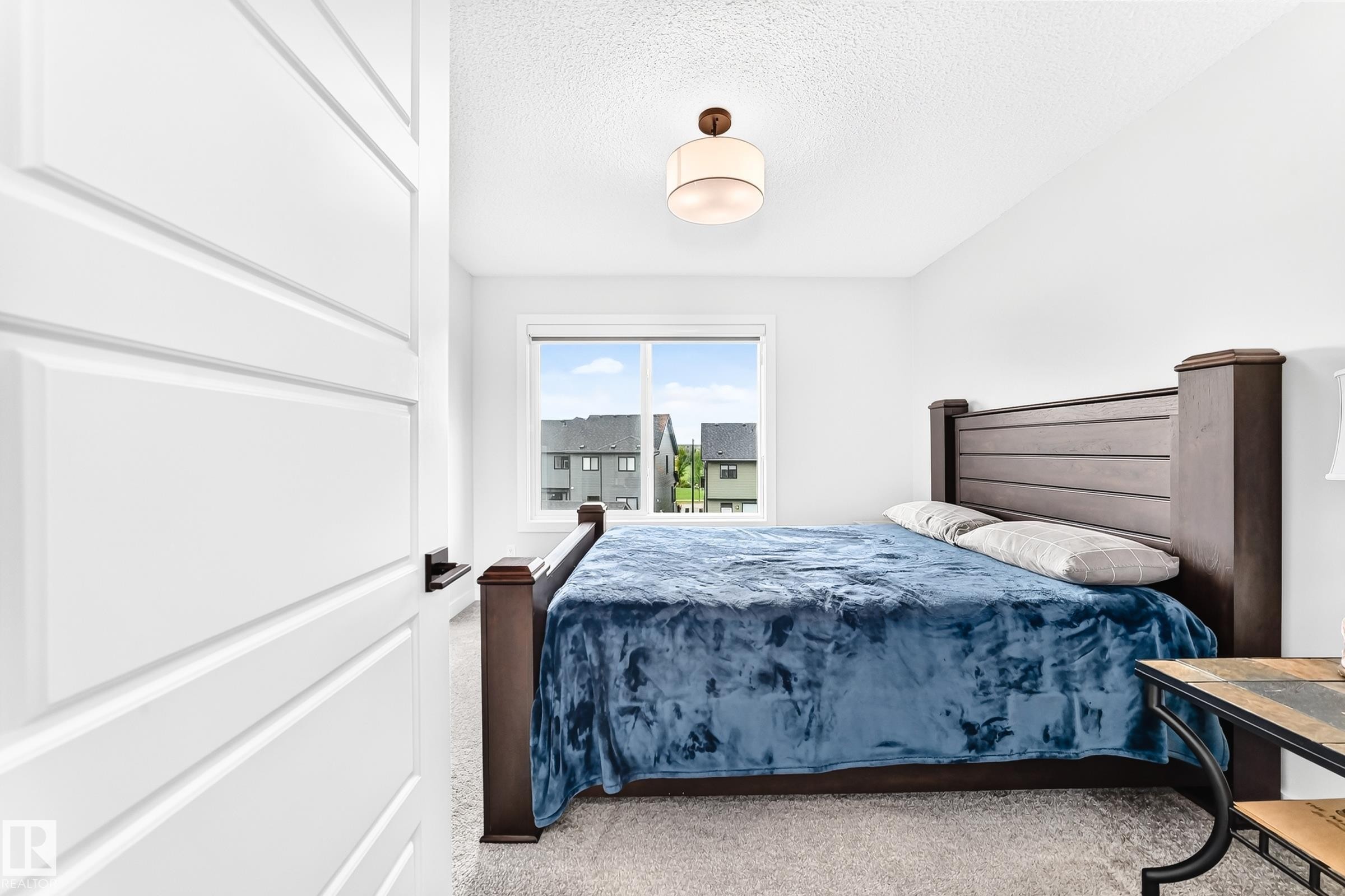#15 6214 Cartmell Ct Sw, Edmonton, AB - Indoor Photo Showing Bedroom