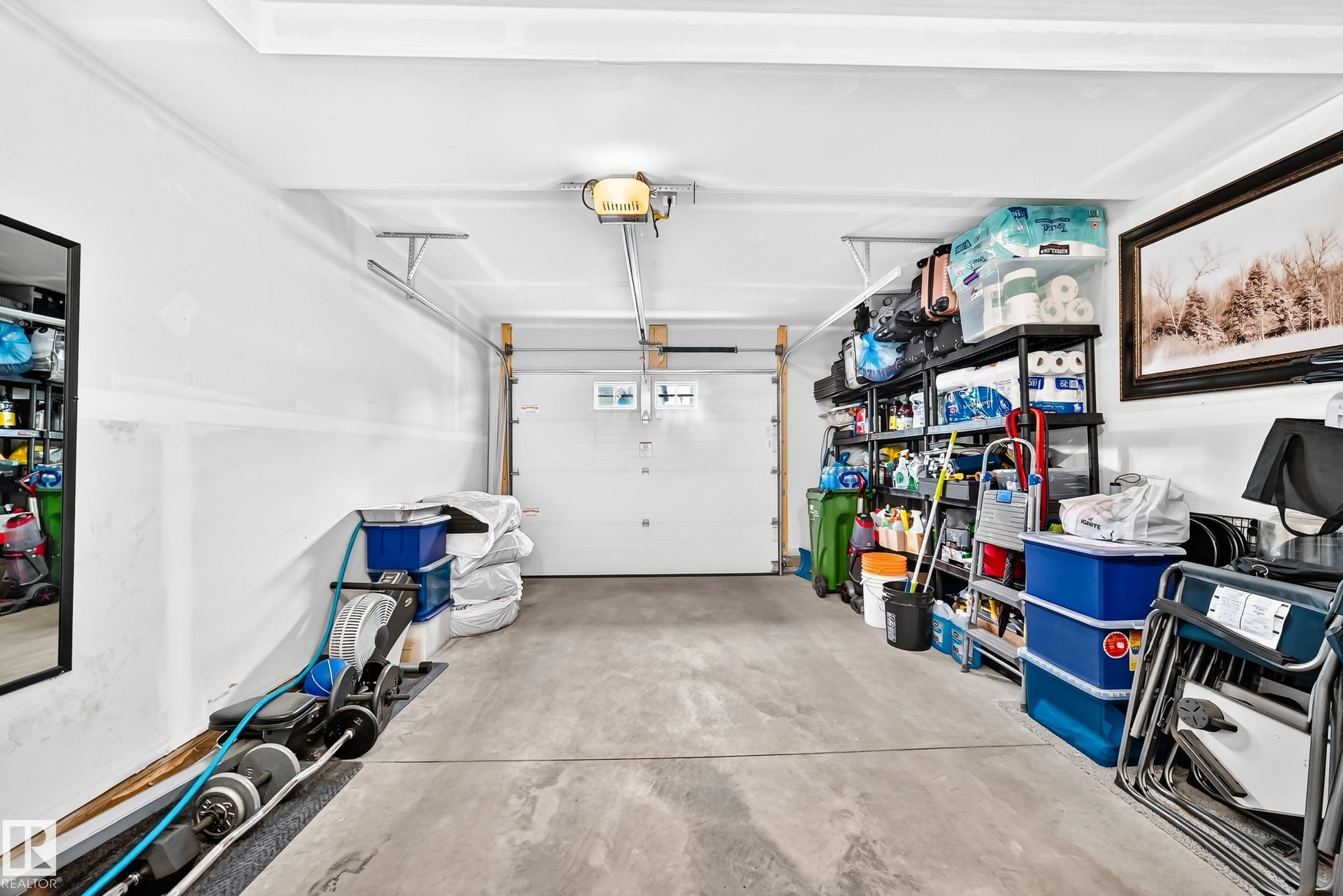 #15 6214 Cartmell Ct Sw, Edmonton, AB - Indoor Photo Showing Garage