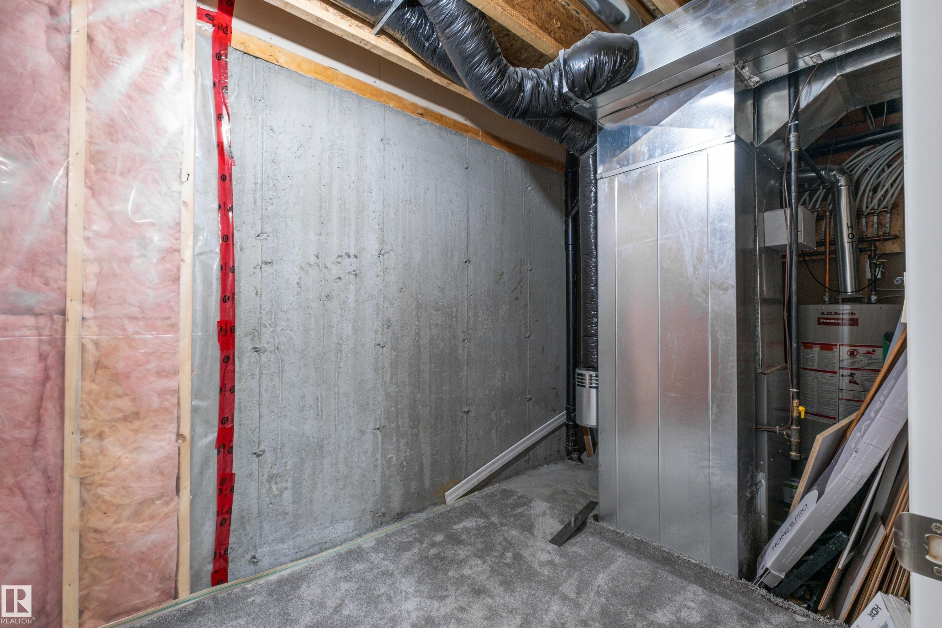 #12 320 Spruce Ridge Rd, Spruce Grove, AB - Indoor Photo Showing Basement