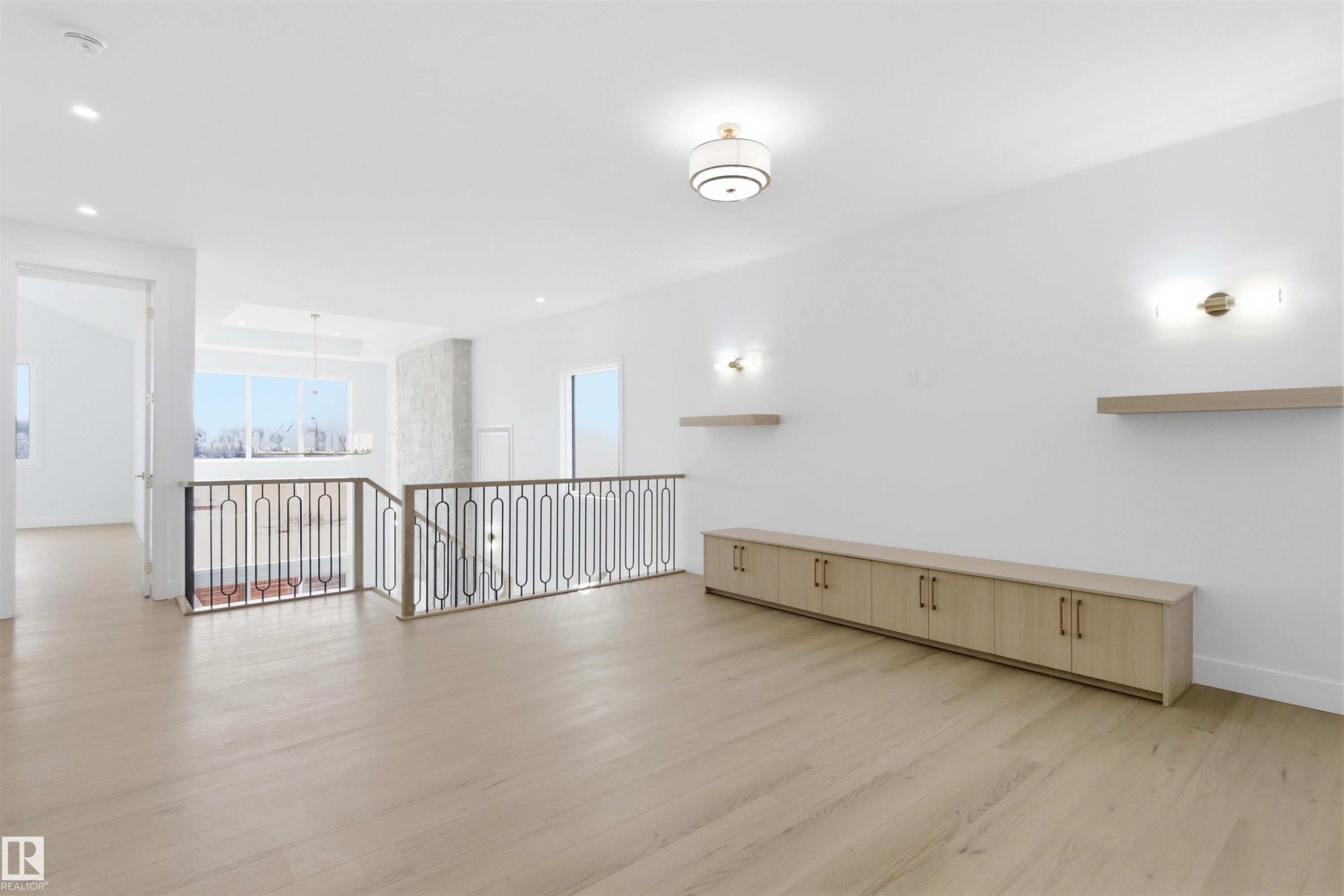 529 Ashgrove Circle, Leduc, AB - Indoor Photo Showing Other Room