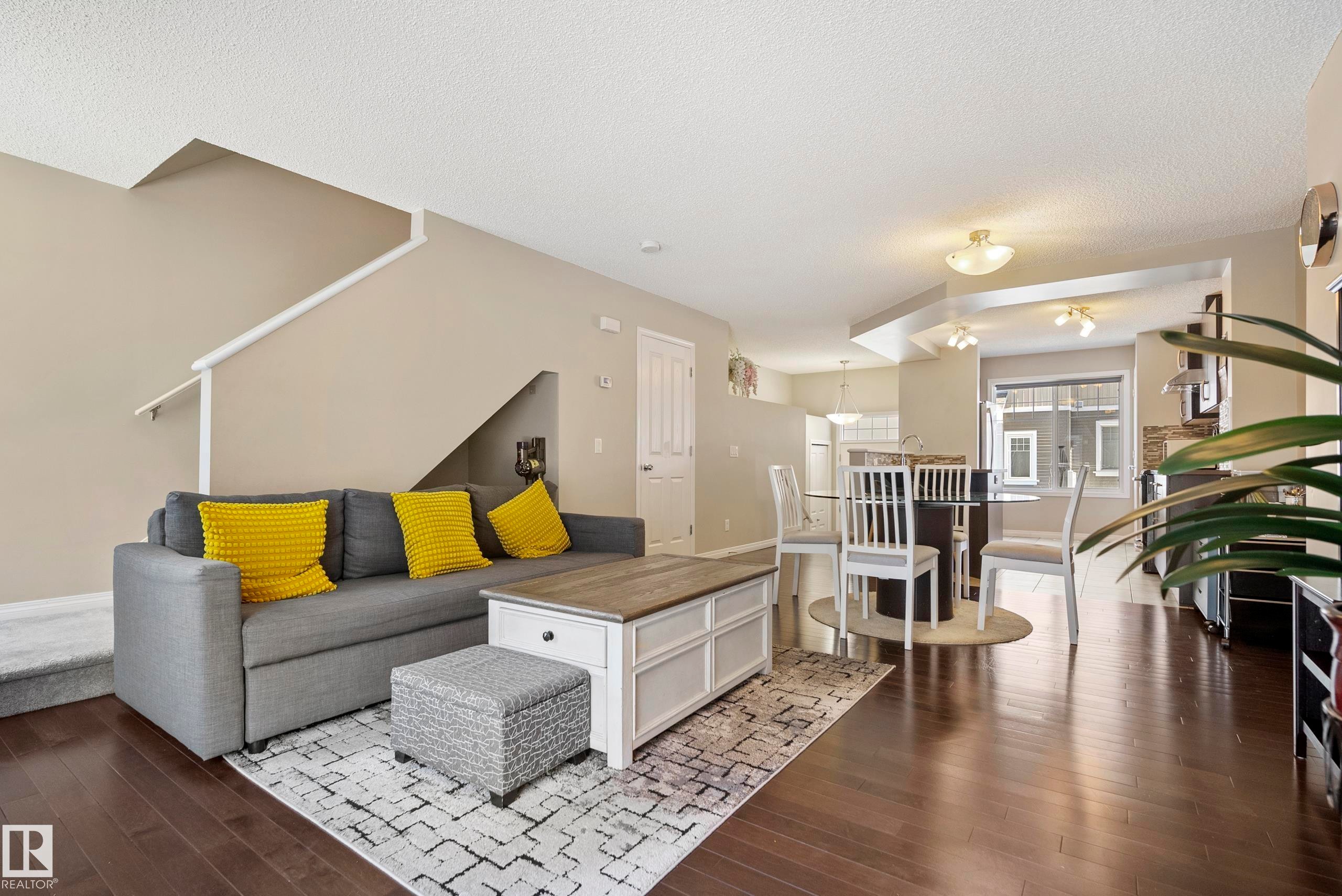 #81 4050 Savaryn Dr Sw, Edmonton, AB - Indoor Photo Showing Other Room