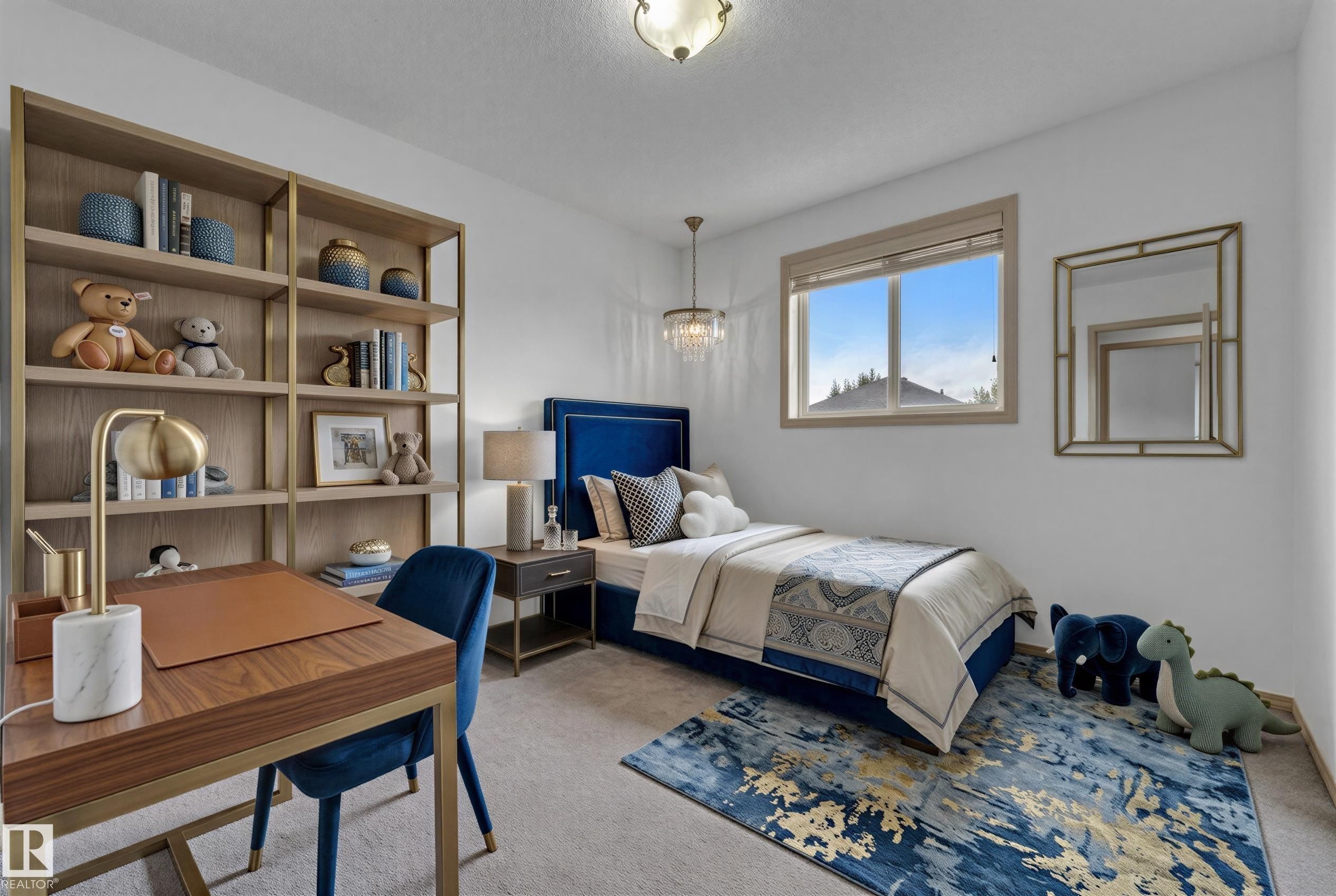 14031 136 Street Nw, Edmonton, AB - Indoor Photo Showing Bedroom