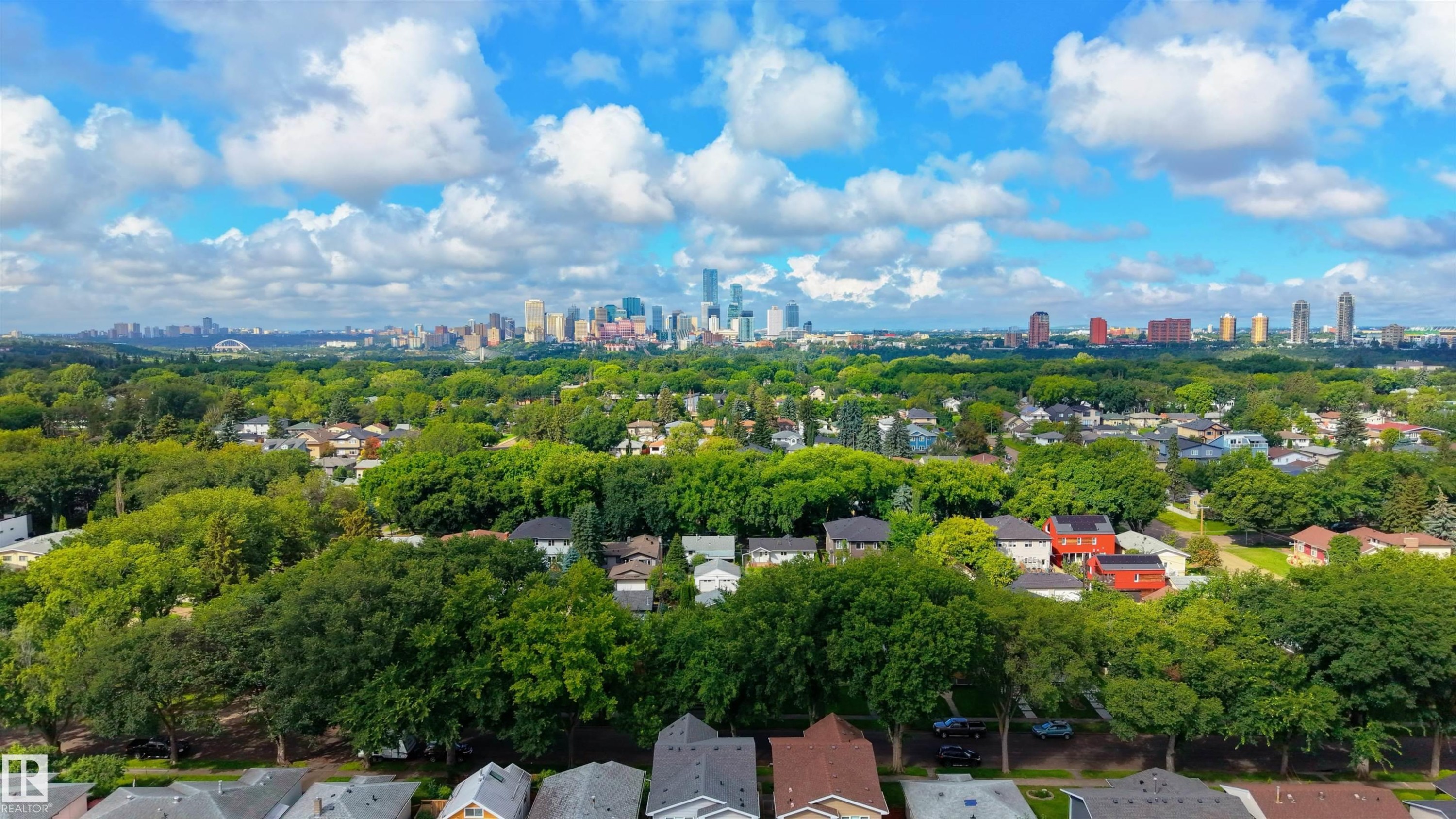 10330 76 Street Nw, Edmonton, AB - Outdoor With View