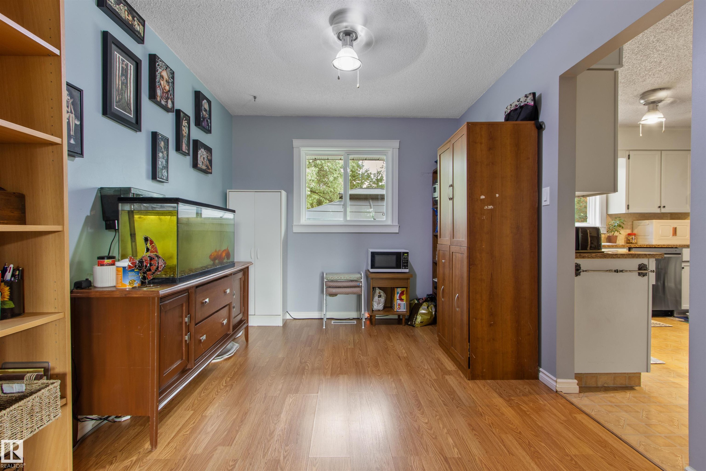 5403 43 Avenue, Drayton Valley, AB - Indoor