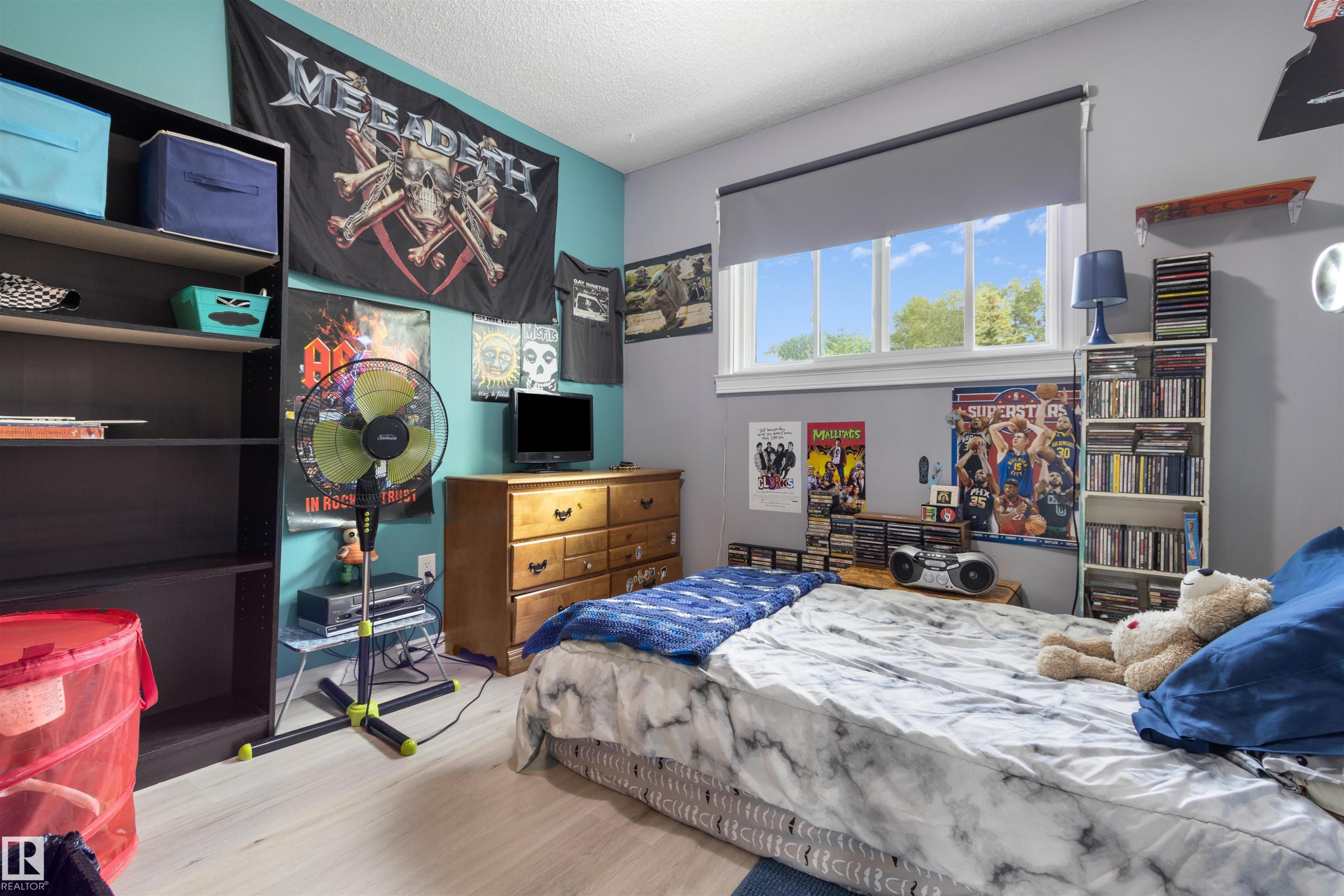 5403 43 Avenue, Drayton Valley, AB - Indoor Photo Showing Bedroom