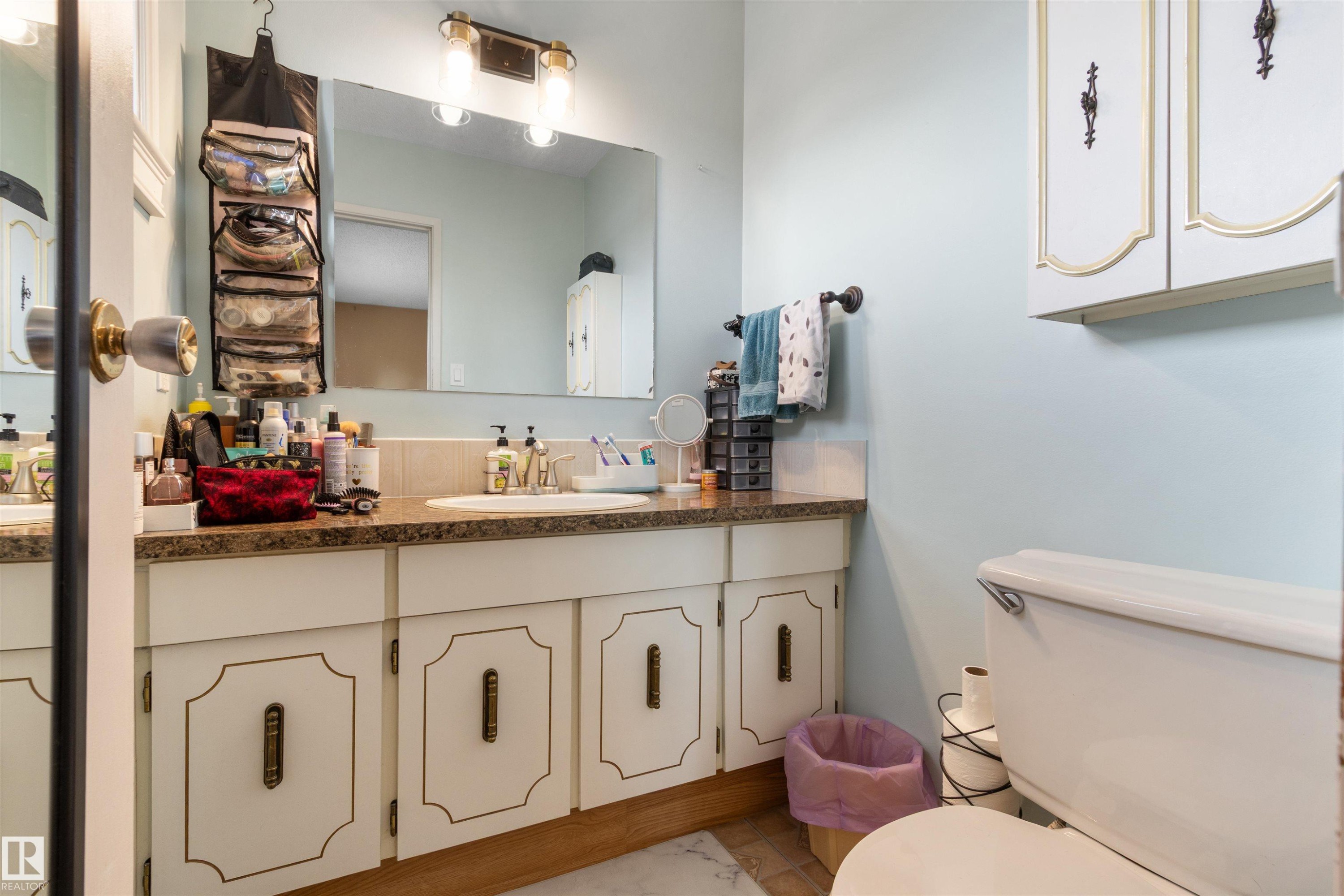 5403 43 Avenue, Drayton Valley, AB - Indoor Photo Showing Bathroom