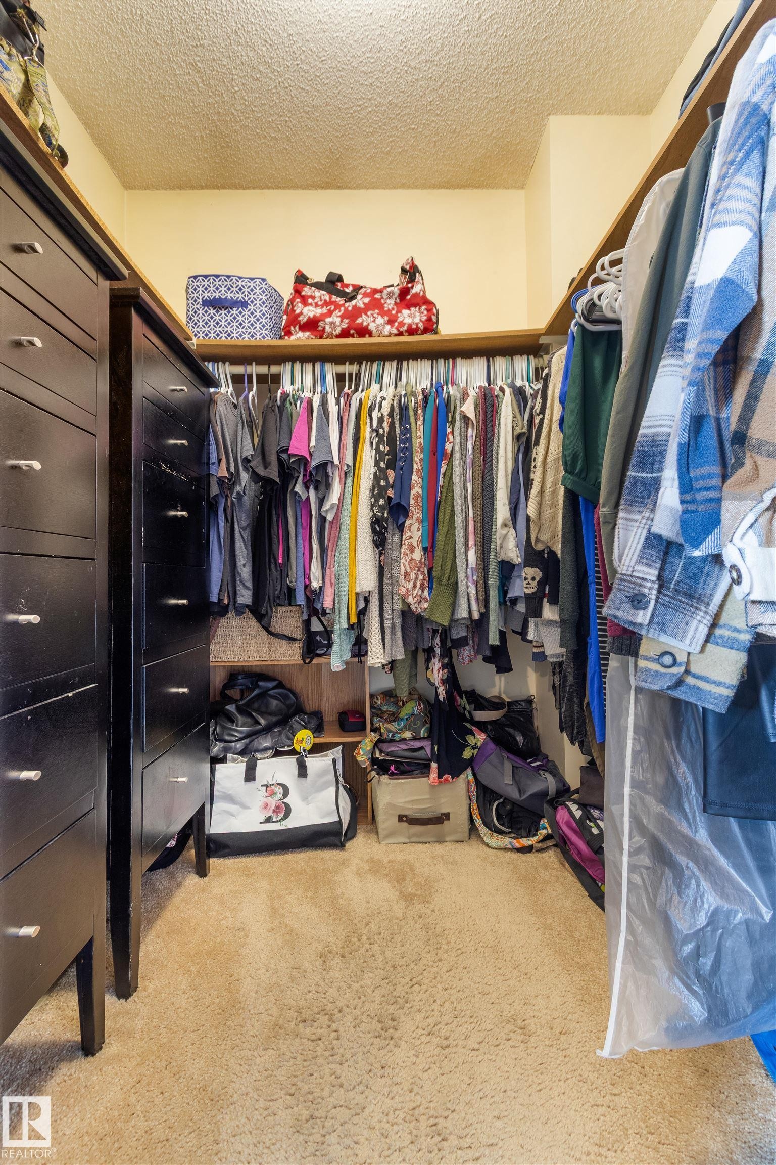 5403 43 Avenue, Drayton Valley, AB - Indoor With Storage