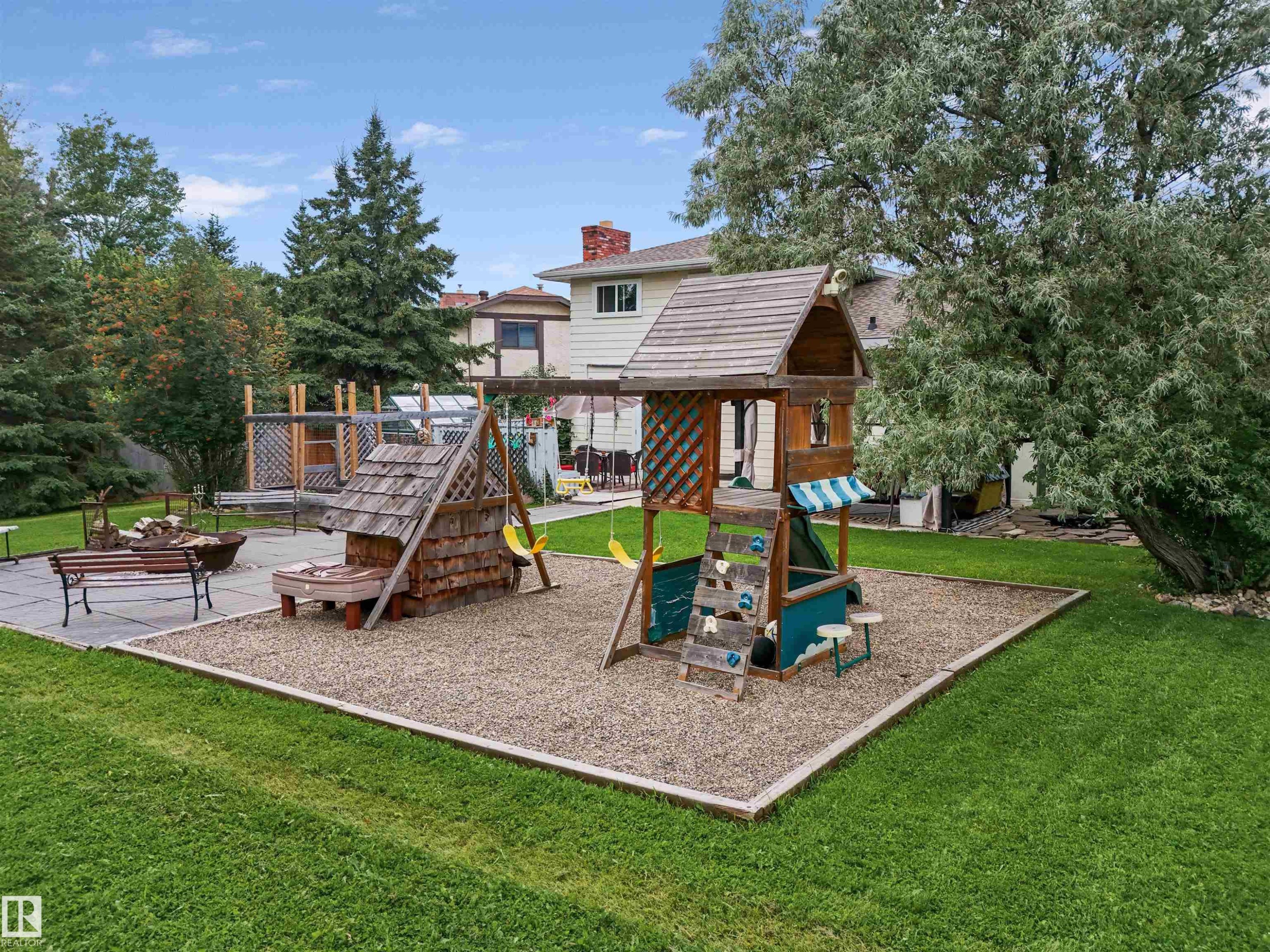 5403 43 Avenue, Drayton Valley, AB - Outdoor