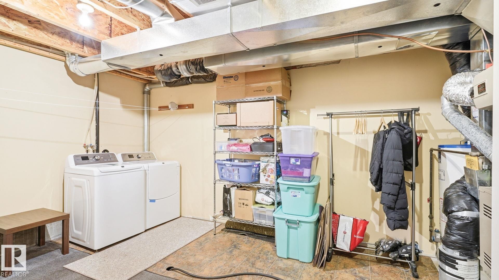 #58 8304 11 Av Sw, Edmonton, AB - Indoor Photo Showing Laundry Room