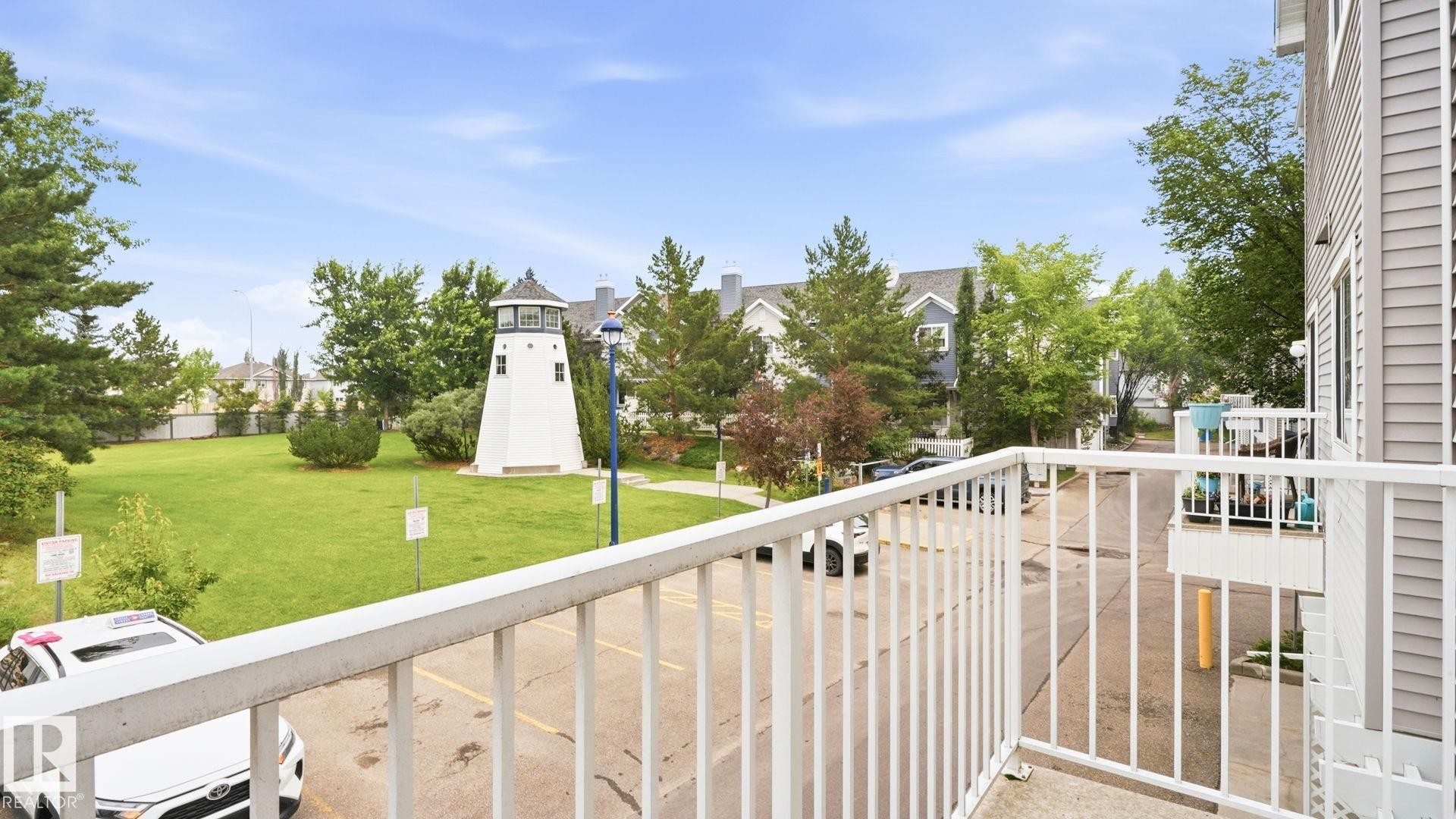 #58 8304 11 Av Sw, Edmonton, AB - Outdoor