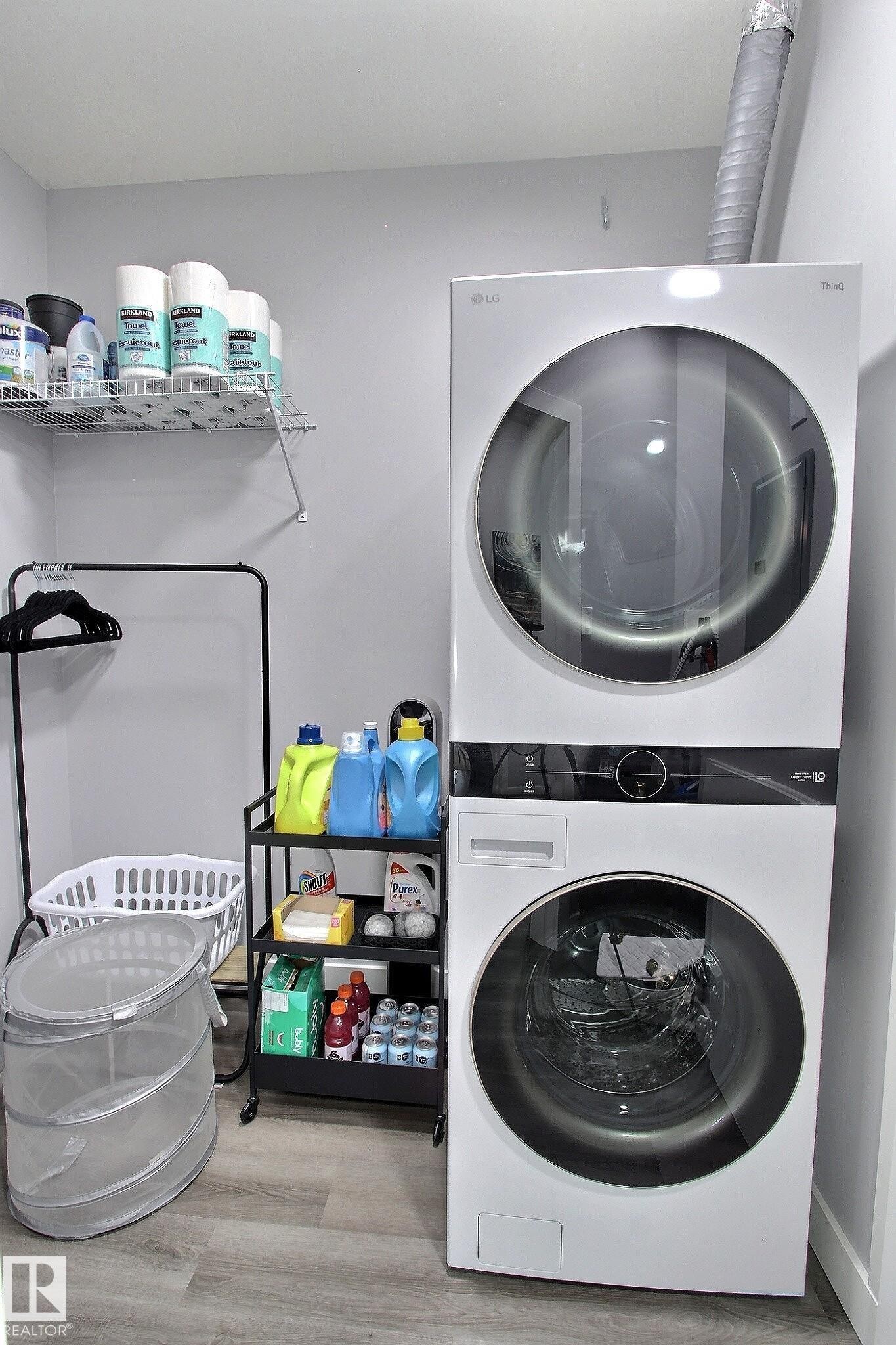 #3207 7347 South Terwillegar Dr Nw, Edmonton, AB - Indoor Photo Showing Laundry Room