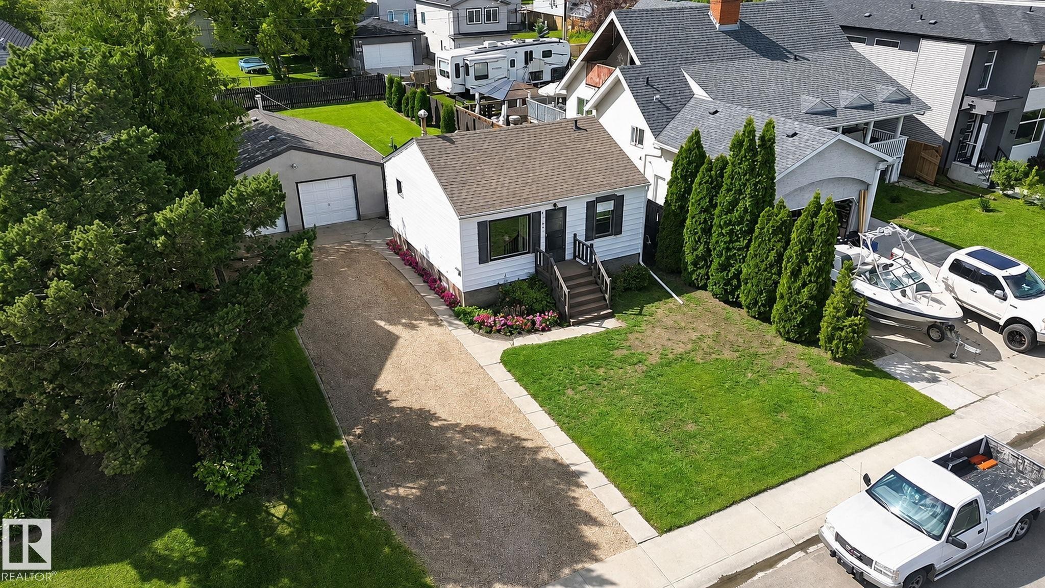 9706 159 Street Nw, Edmonton, AB - Outdoor