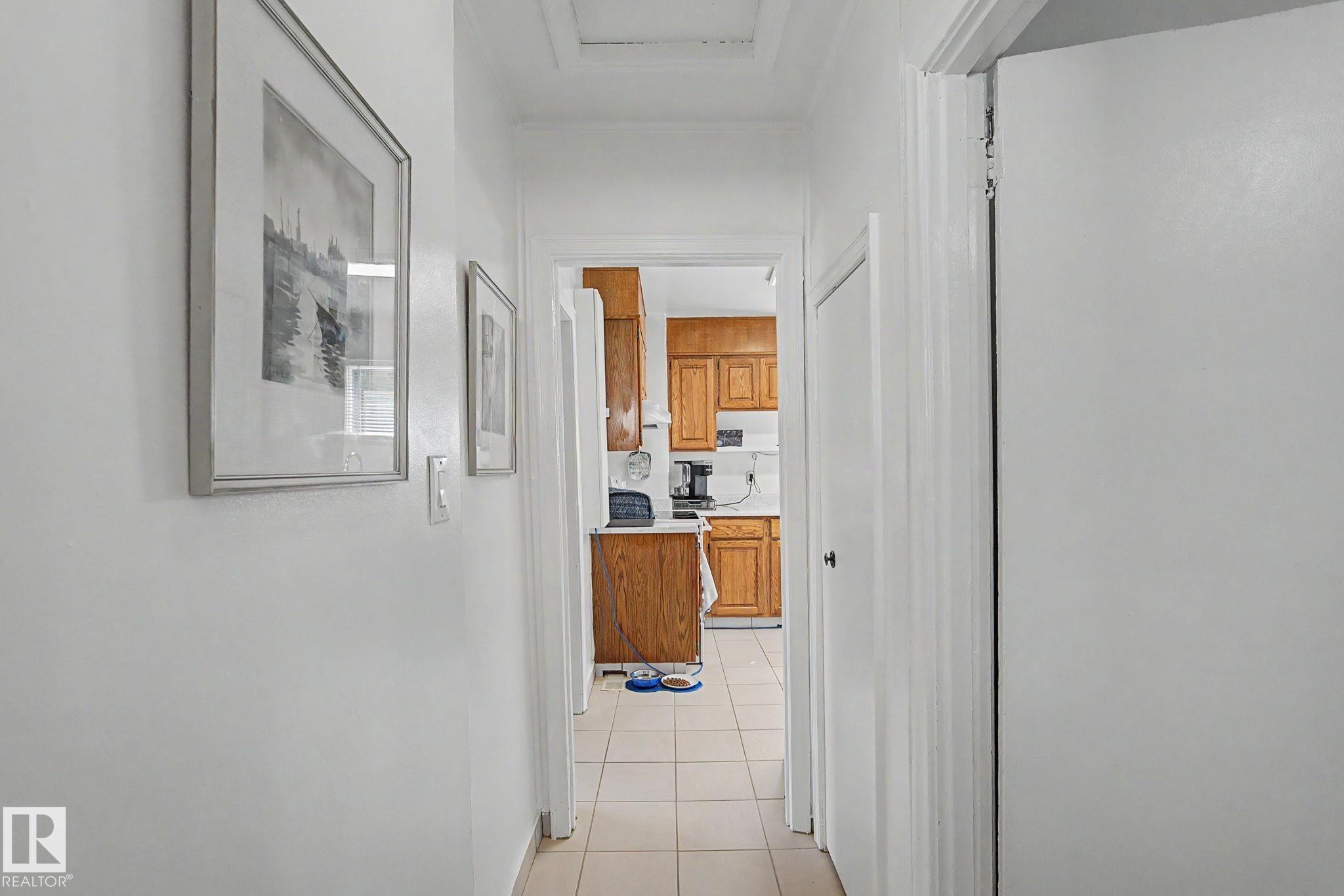 9706 159 Street Nw, Edmonton, AB - Indoor Photo Showing Other Room