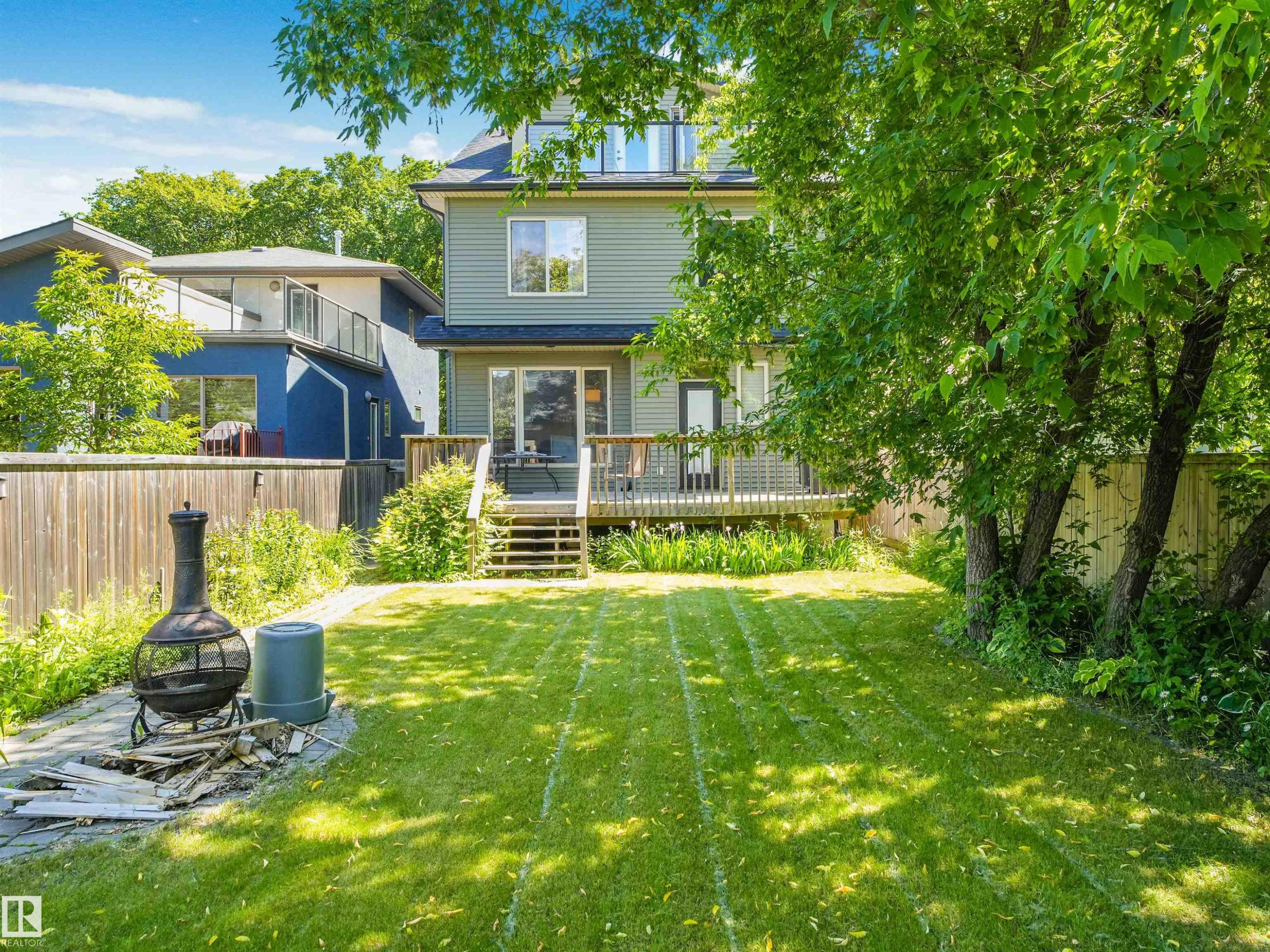 10230 148 Street Nw, Edmonton, AB - Outdoor