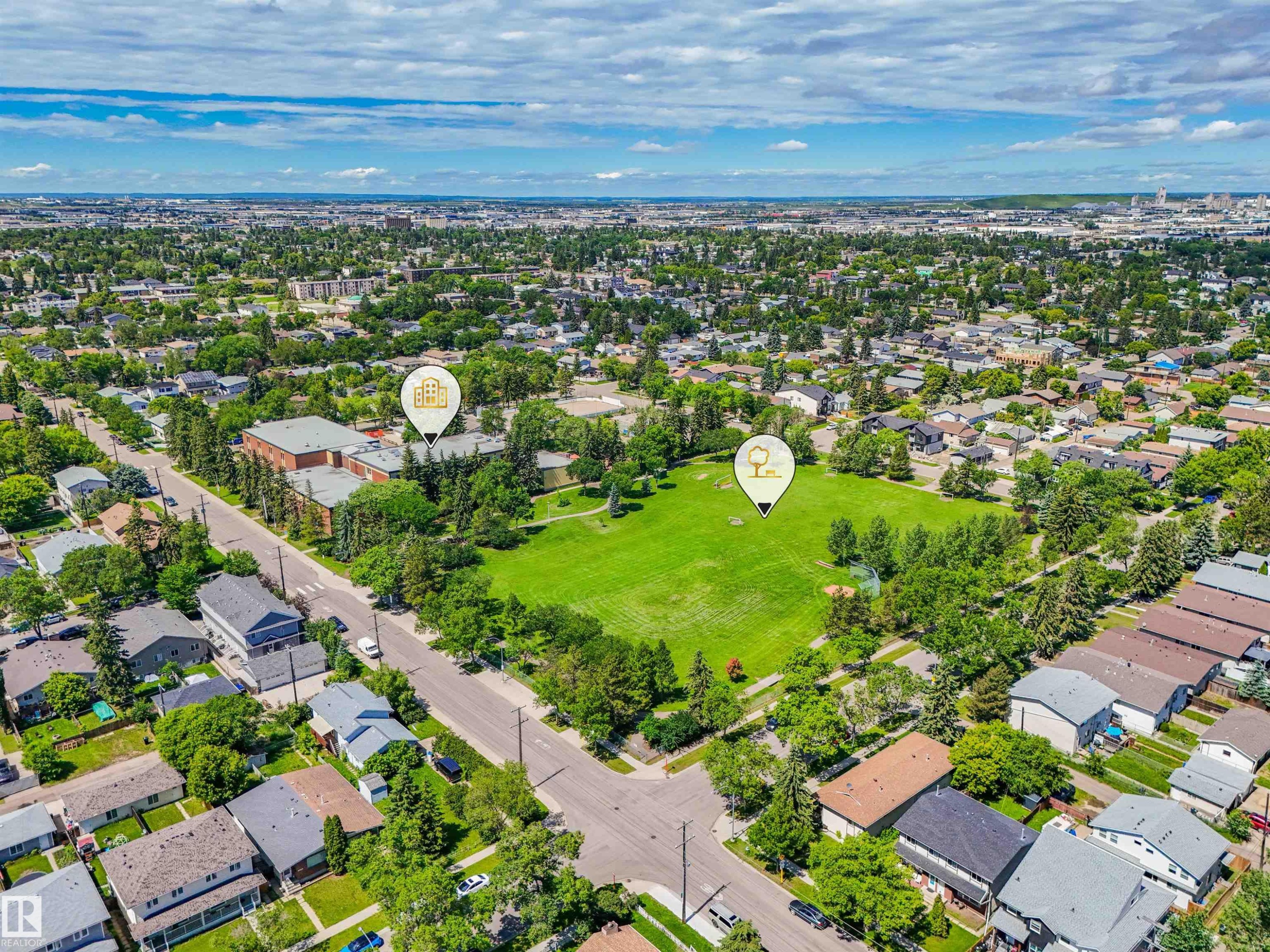 10230 148 Street Nw, Edmonton, AB - Outdoor With View