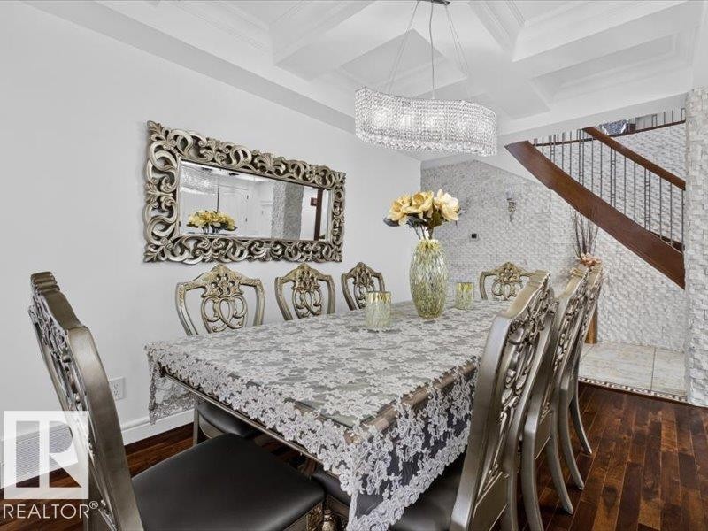 17411 106 Street Nw, Edmonton, AB - Indoor Photo Showing Dining Room