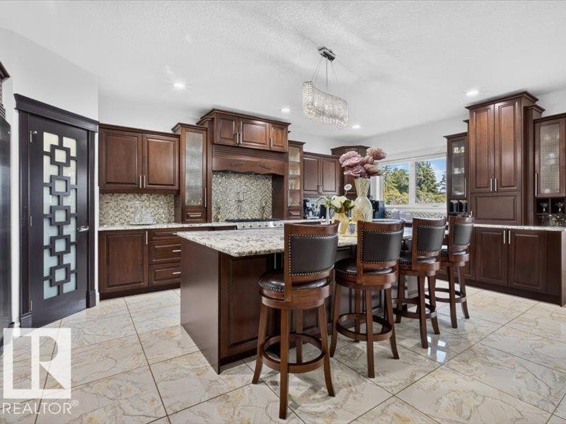 17411 106 Street Nw, Edmonton, AB - Indoor