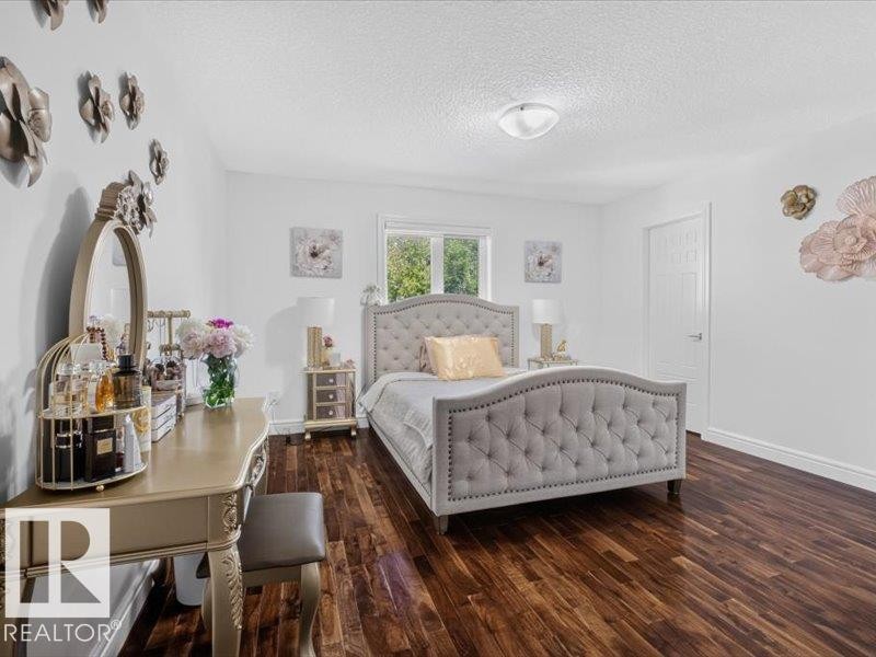 17411 106 Street Nw, Edmonton, AB - Indoor Photo Showing Bedroom
