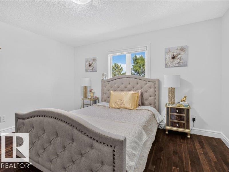 17411 106 Street Nw, Edmonton, AB - Indoor Photo Showing Bedroom