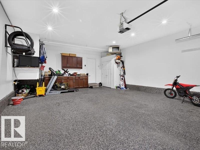 17411 106 Street Nw, Edmonton, AB - Indoor