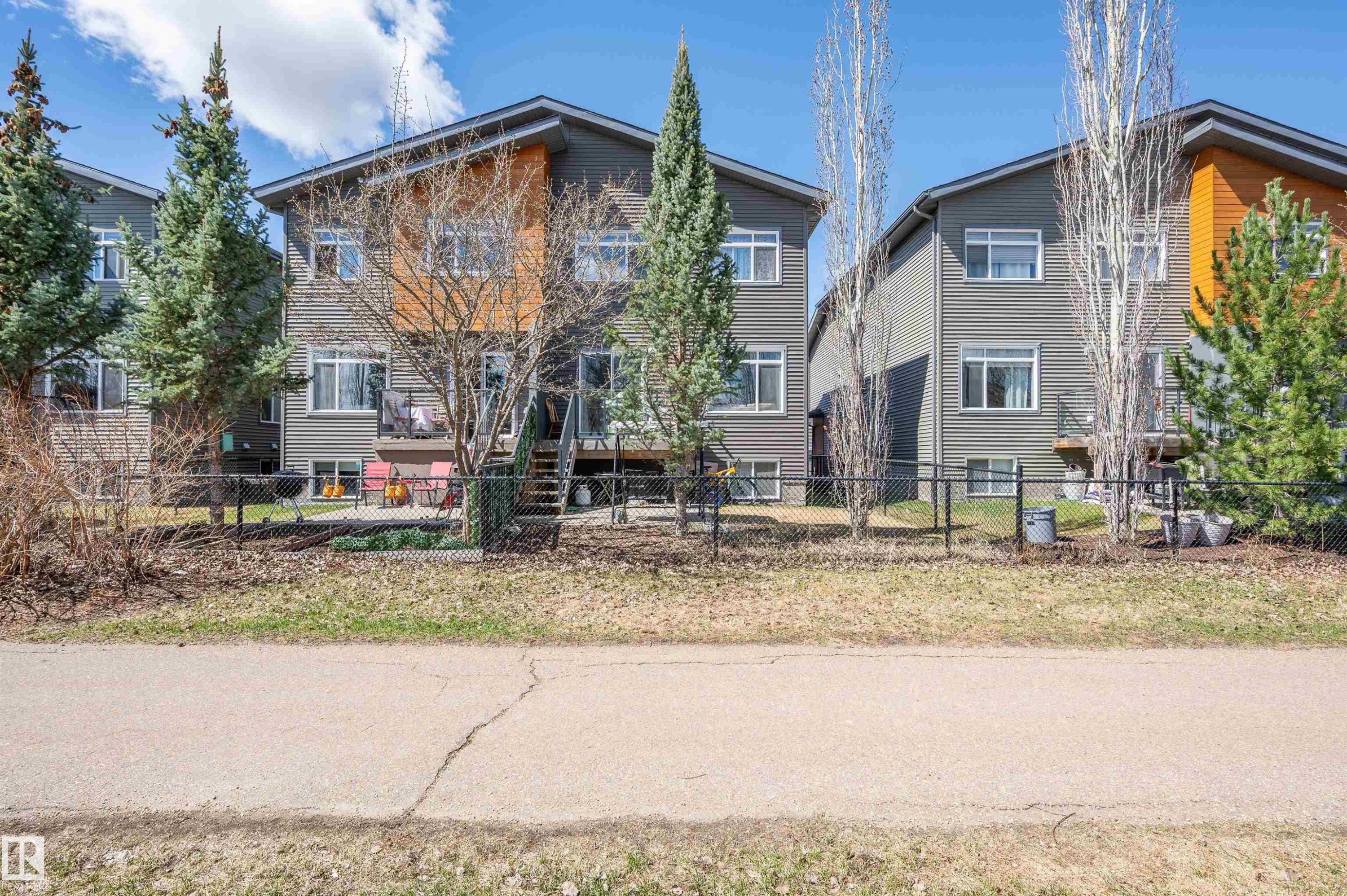 7503 Getty Gate Gate Nw, Edmonton, AB - Outdoor