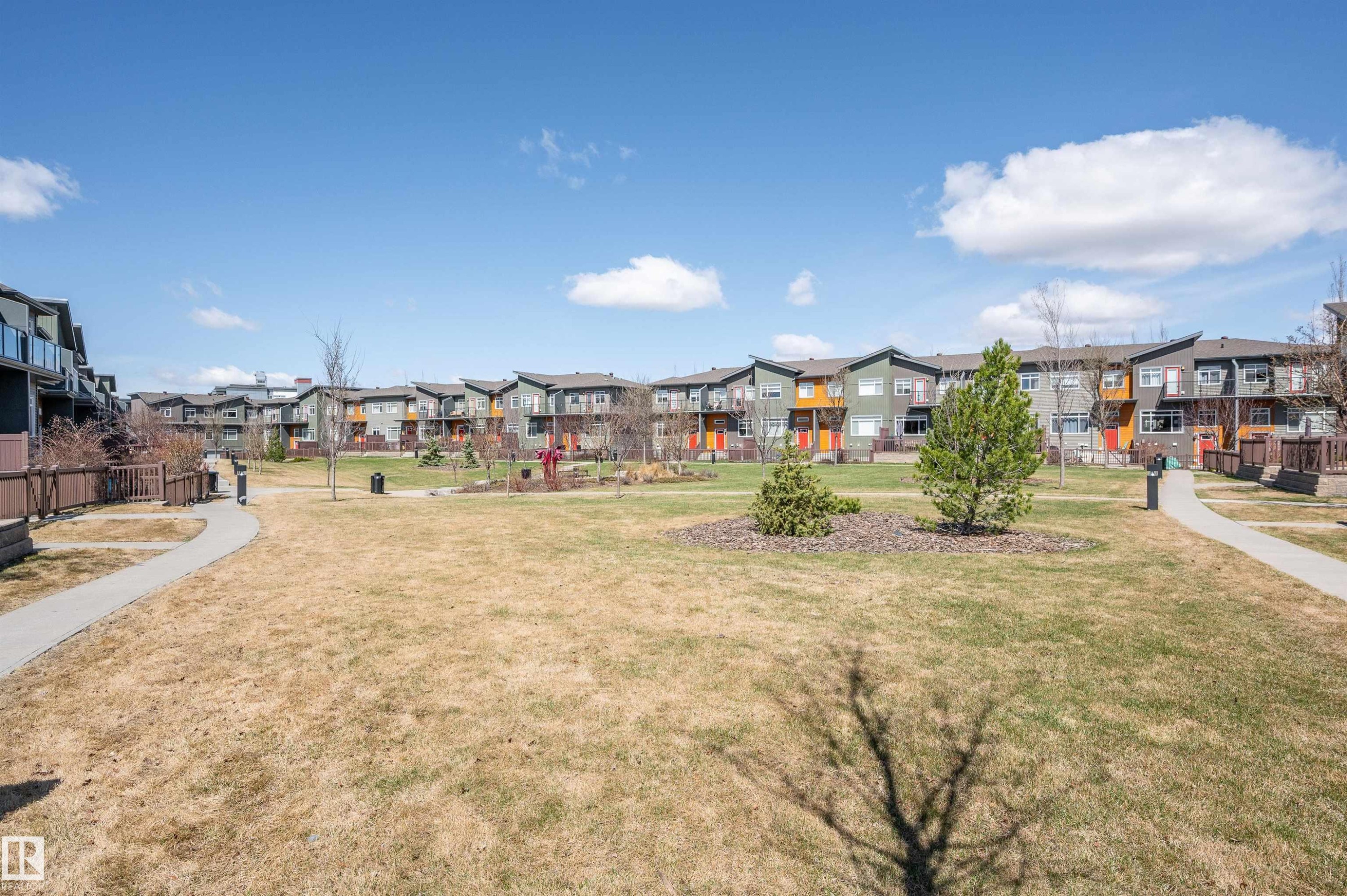 7503 Getty Gate Gate Nw, Edmonton, AB - Outdoor