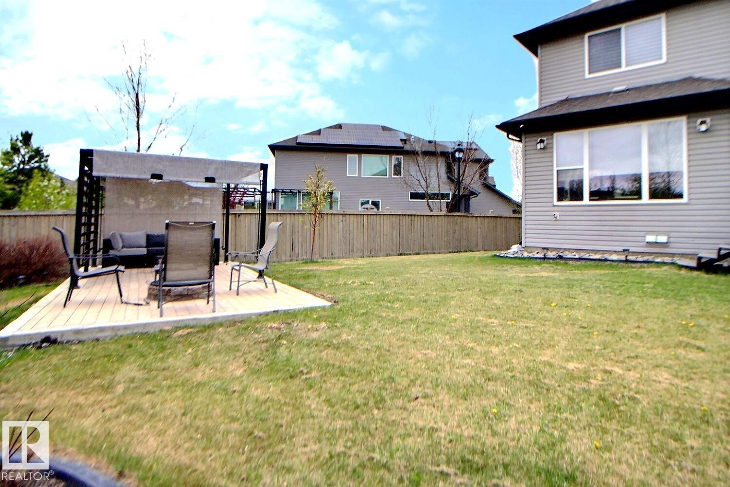 1231 37A Avenue Nw, Edmonton, AB - Outdoor With Exterior