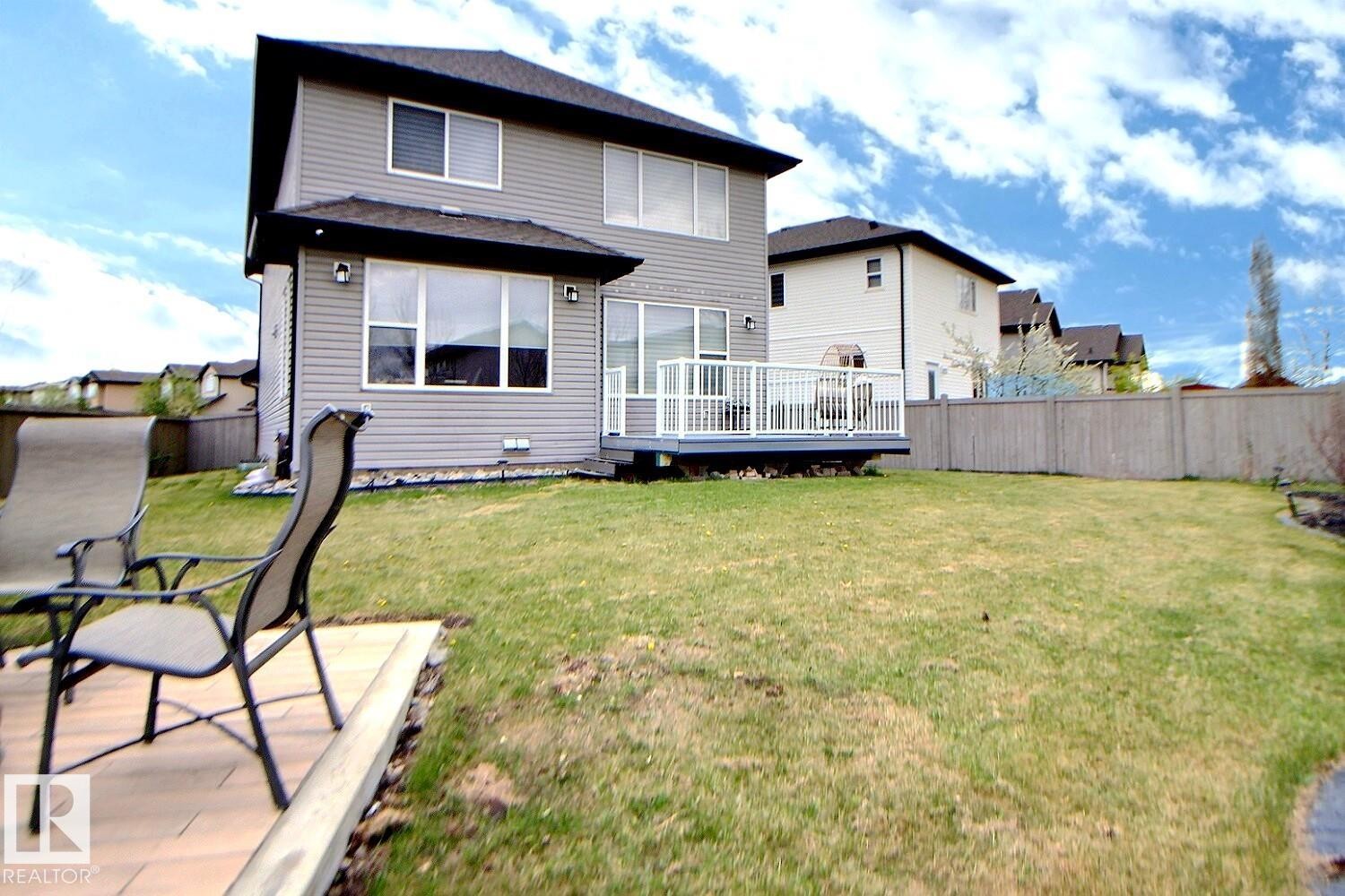 1231 37A Avenue Nw, Edmonton, AB - Outdoor With Deck Patio Veranda