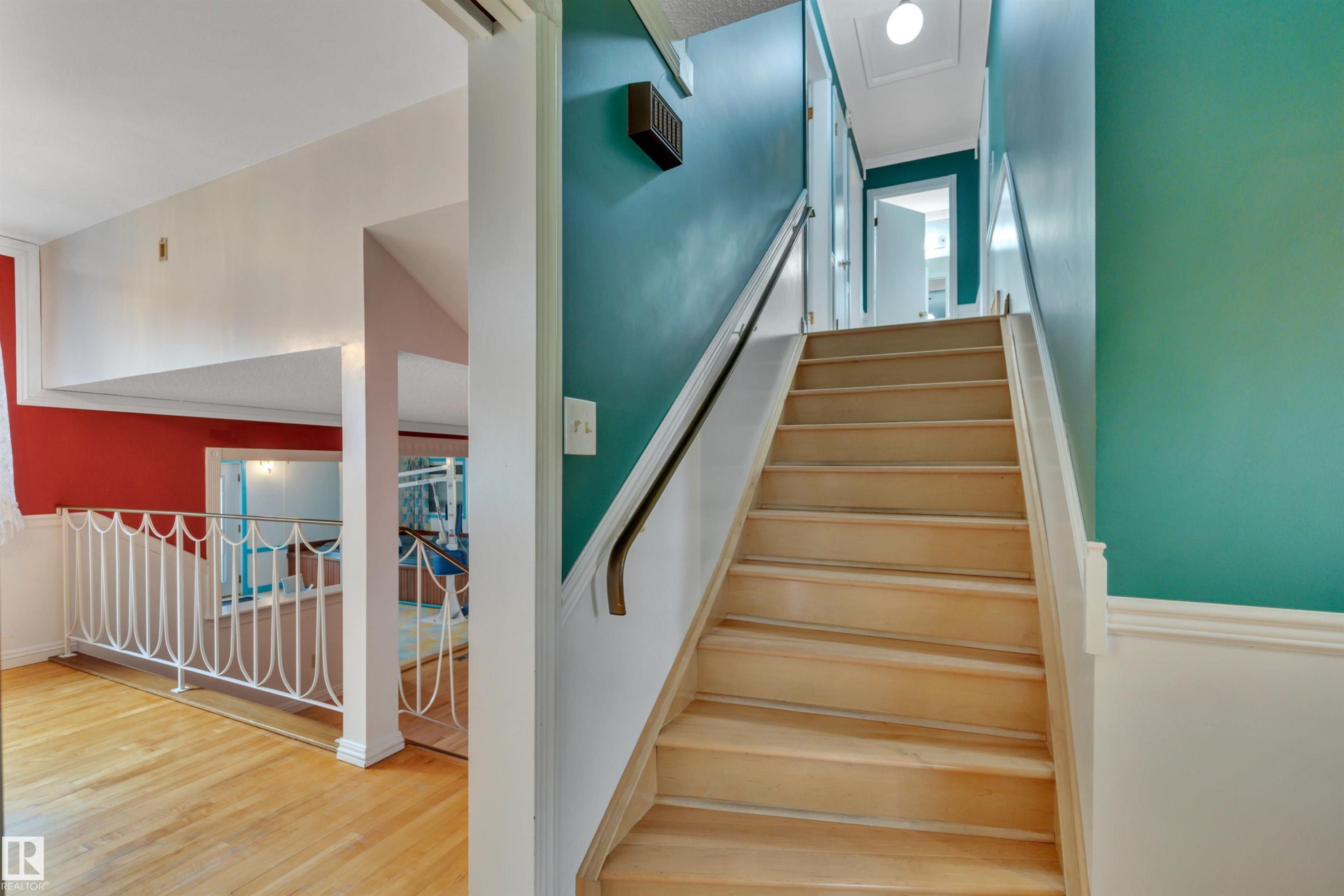 7604 149 Avenue Nw, Edmonton, AB - Indoor Photo Showing Other Room