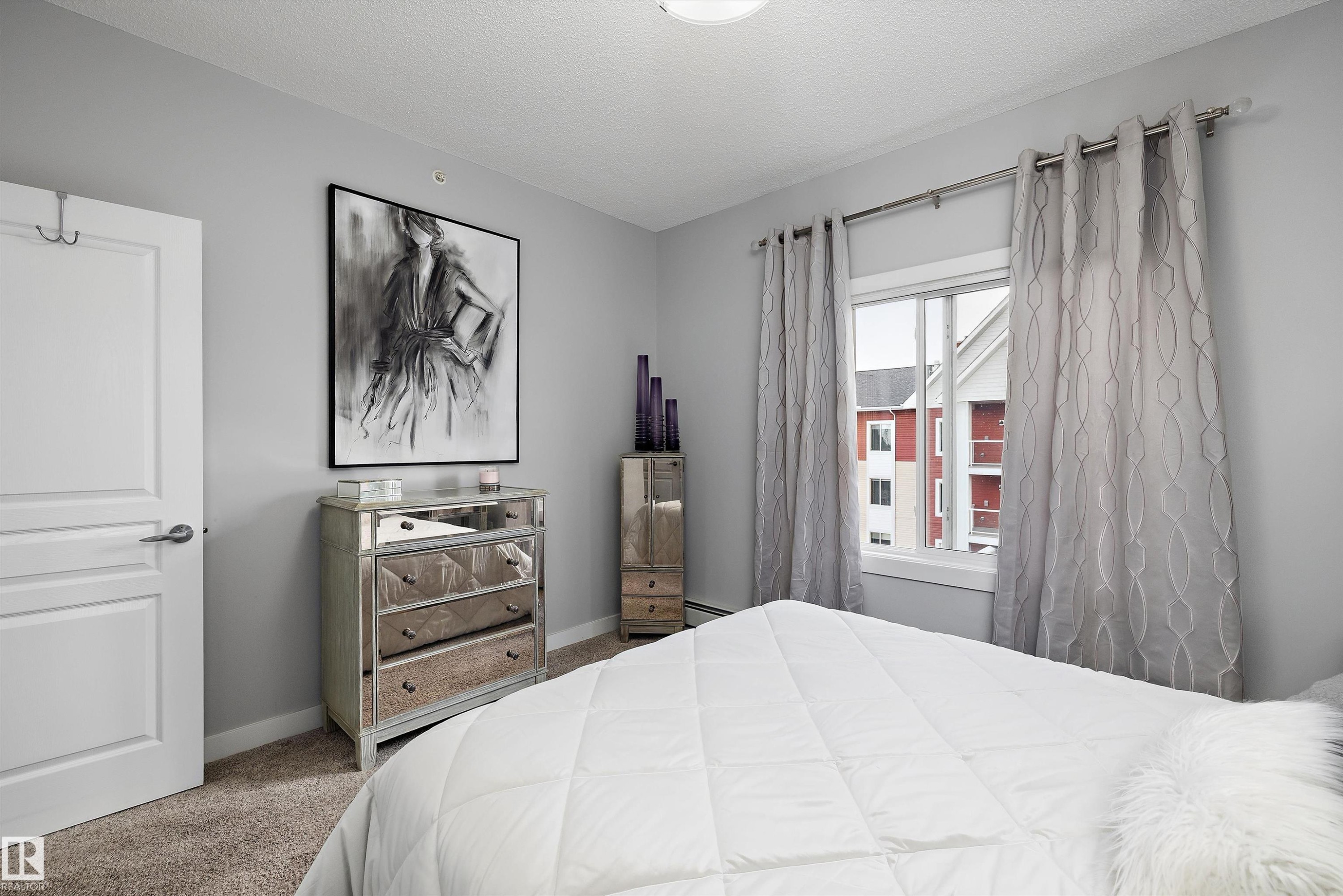 #402 2229 44 Av Nw, Edmonton, AB - Indoor Photo Showing Bedroom