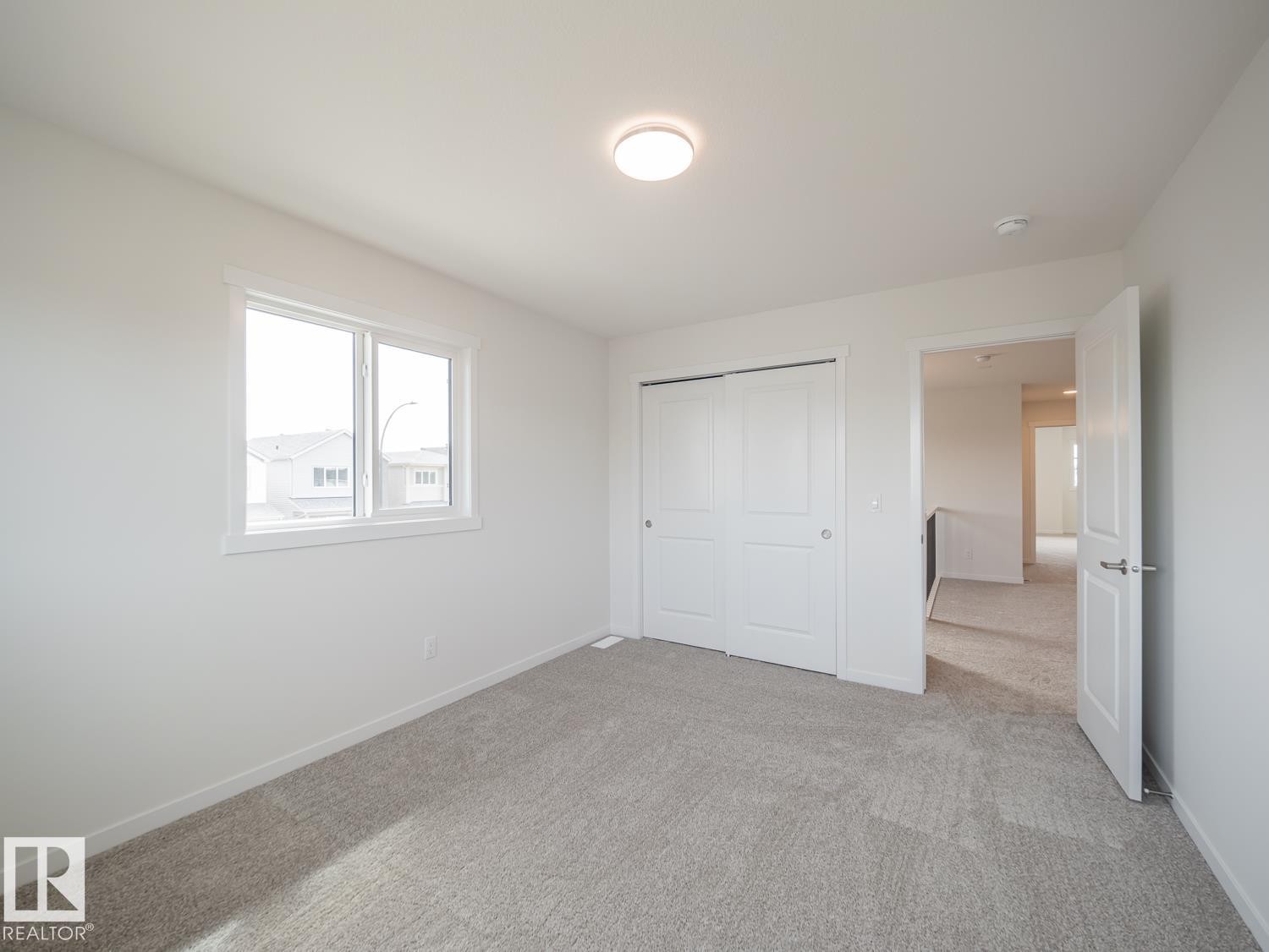 17724 7 Street Ne, Edmonton, AB - Indoor Photo Showing Other Room