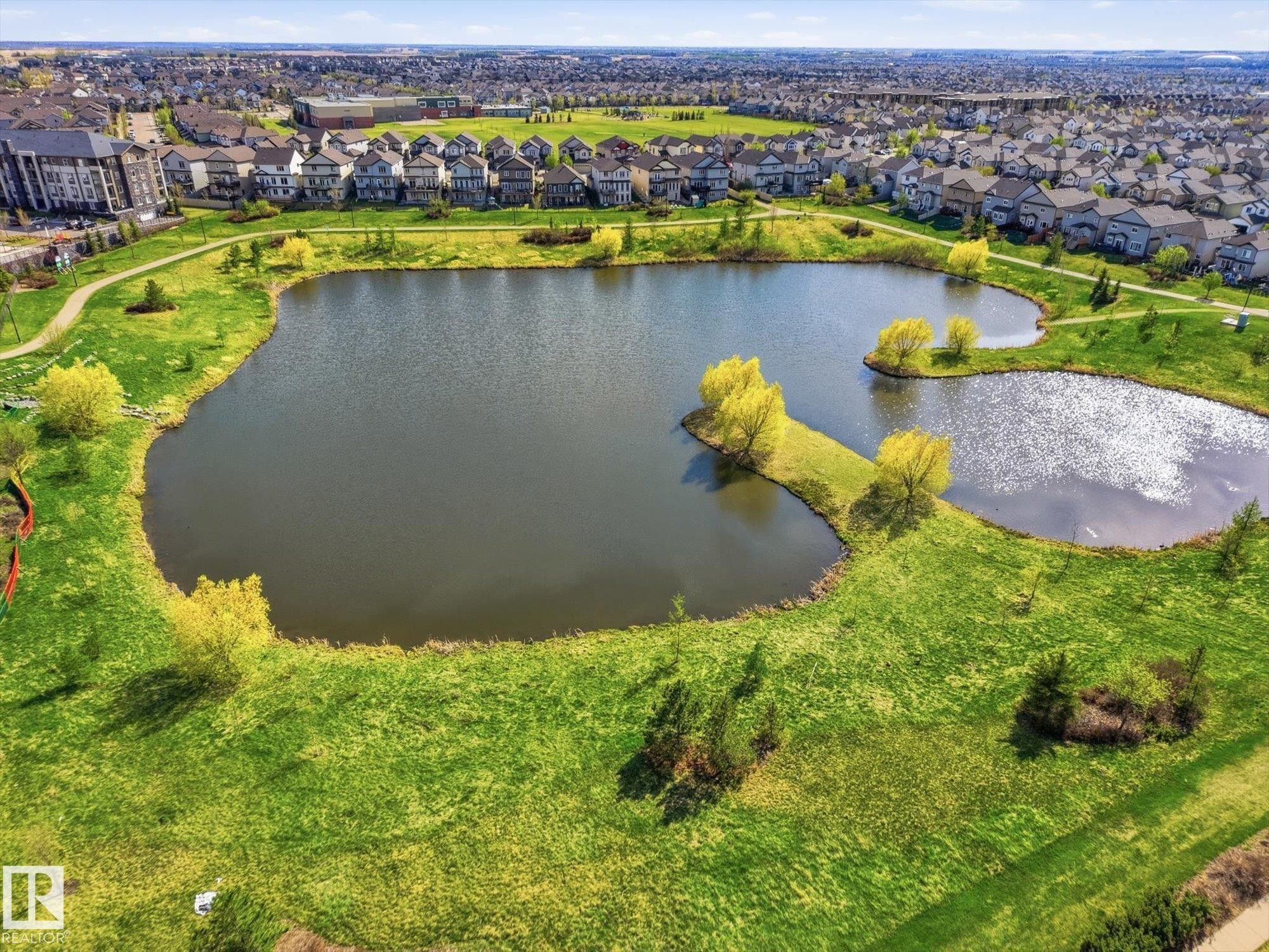 #424 5515 7 Av Sw, Edmonton, AB - Outdoor With Body Of Water With View