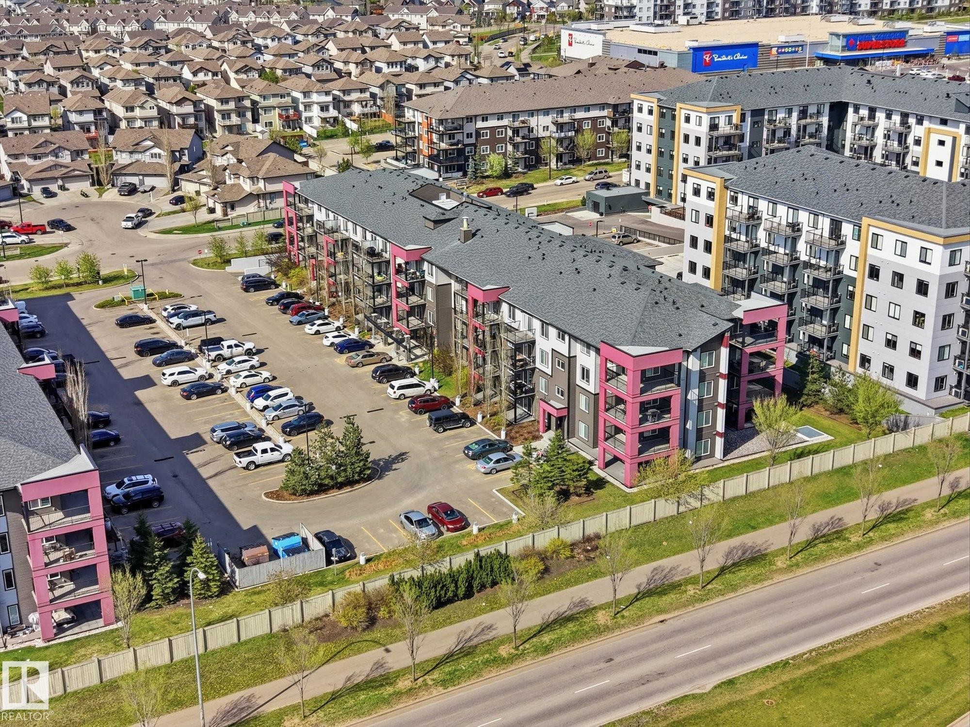 #424 5515 7 Av Sw, Edmonton, AB - Outdoor With View