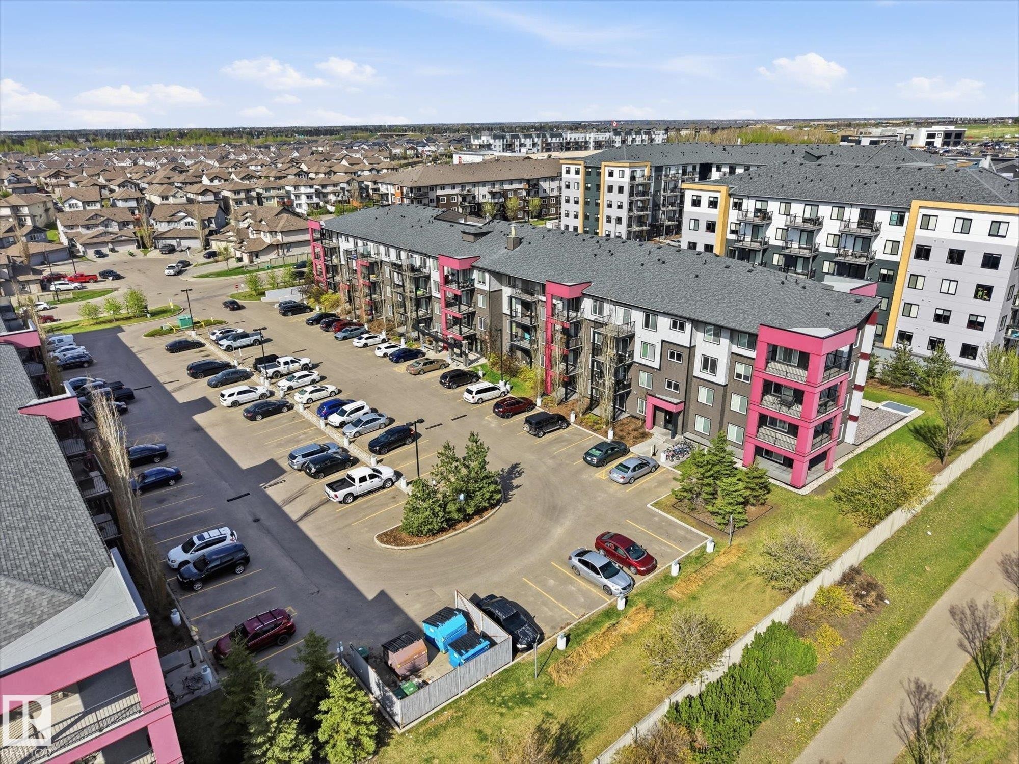 #424 5515 7 Av Sw, Edmonton, AB - Outdoor With View