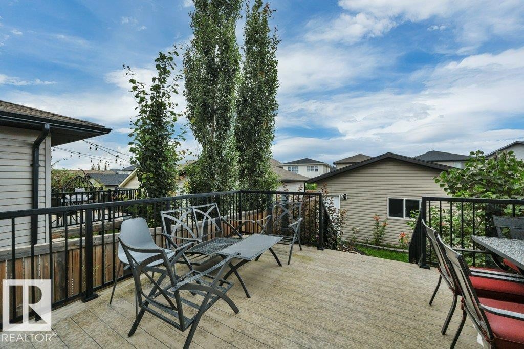 723 Secord Boulevard Nw, Edmonton, AB - Outdoor