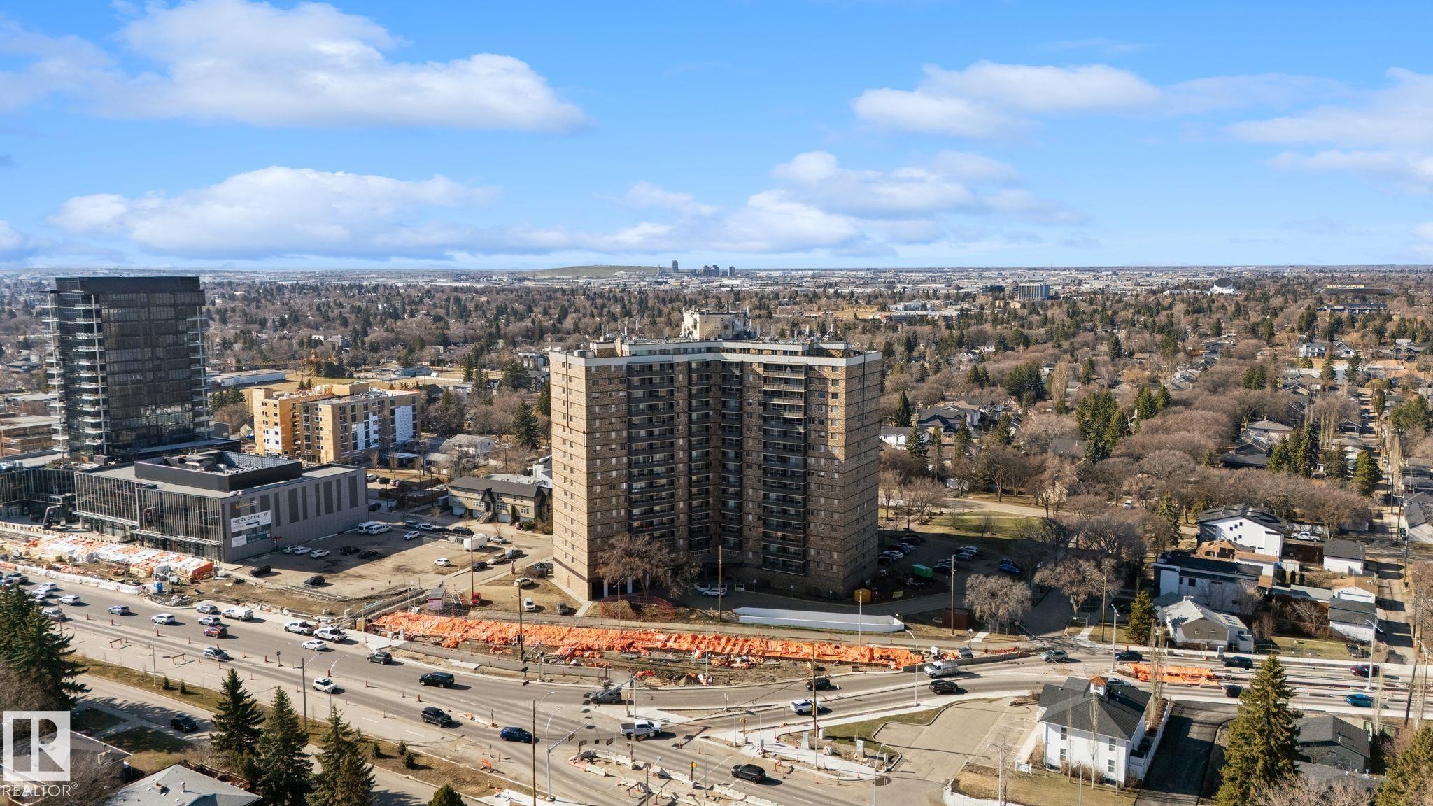 #1413 13910 Stony Plain Rd Nw, Edmonton, AB - Outdoor With View