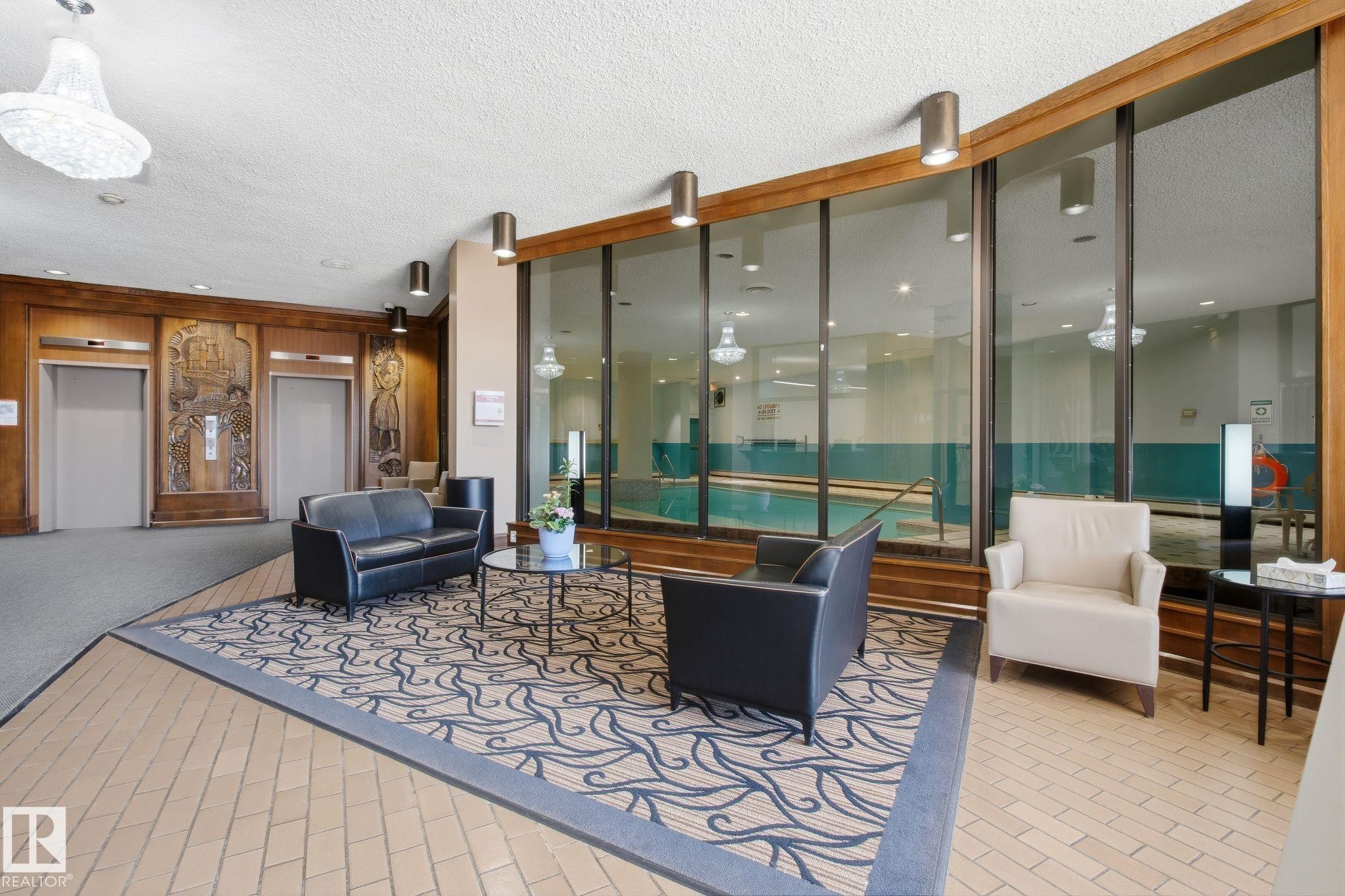 #1413 13910 Stony Plain Rd Nw, Edmonton, AB - Indoor Photo Showing Other Room