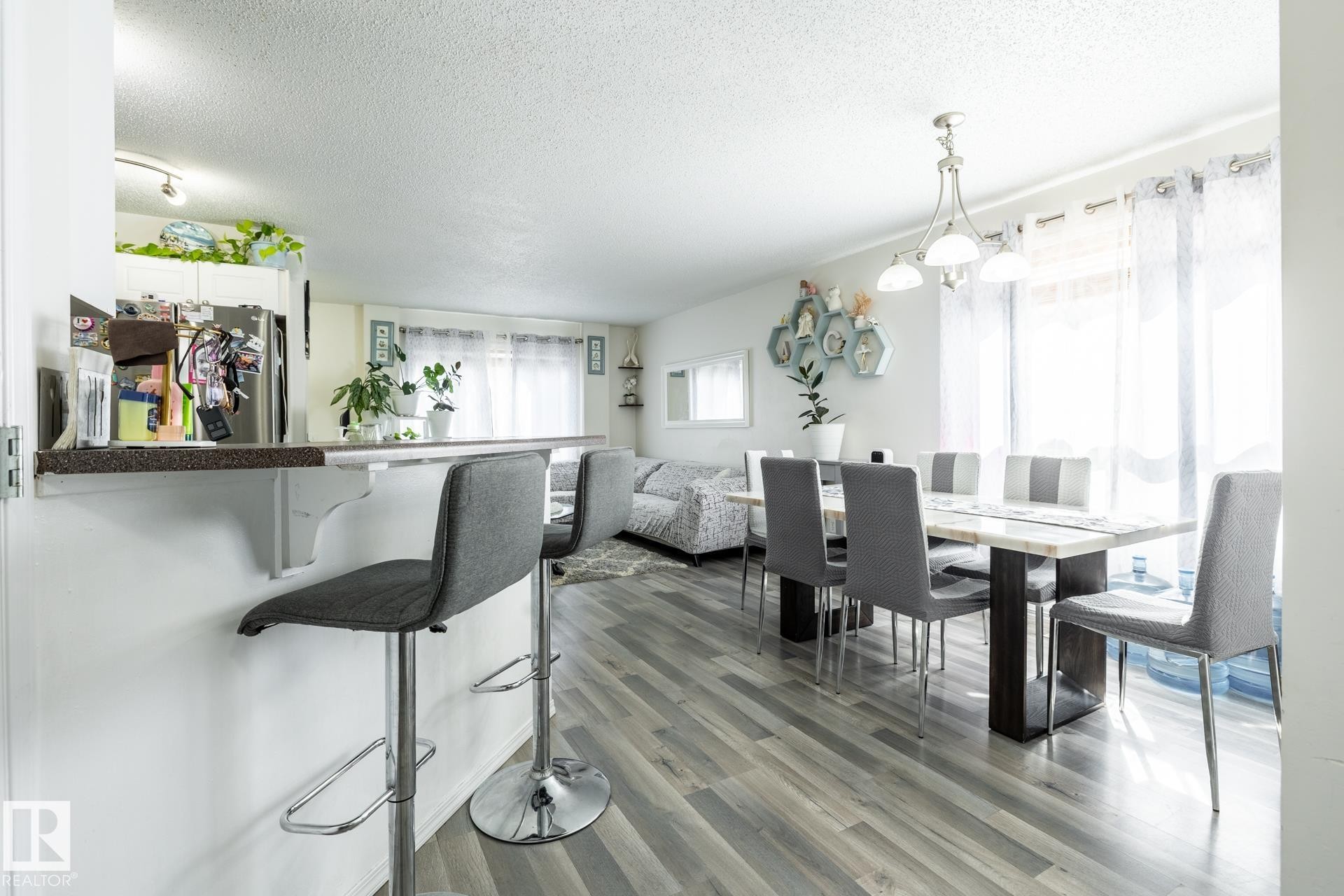 8644 173 Avenue Nw, Edmonton, AB