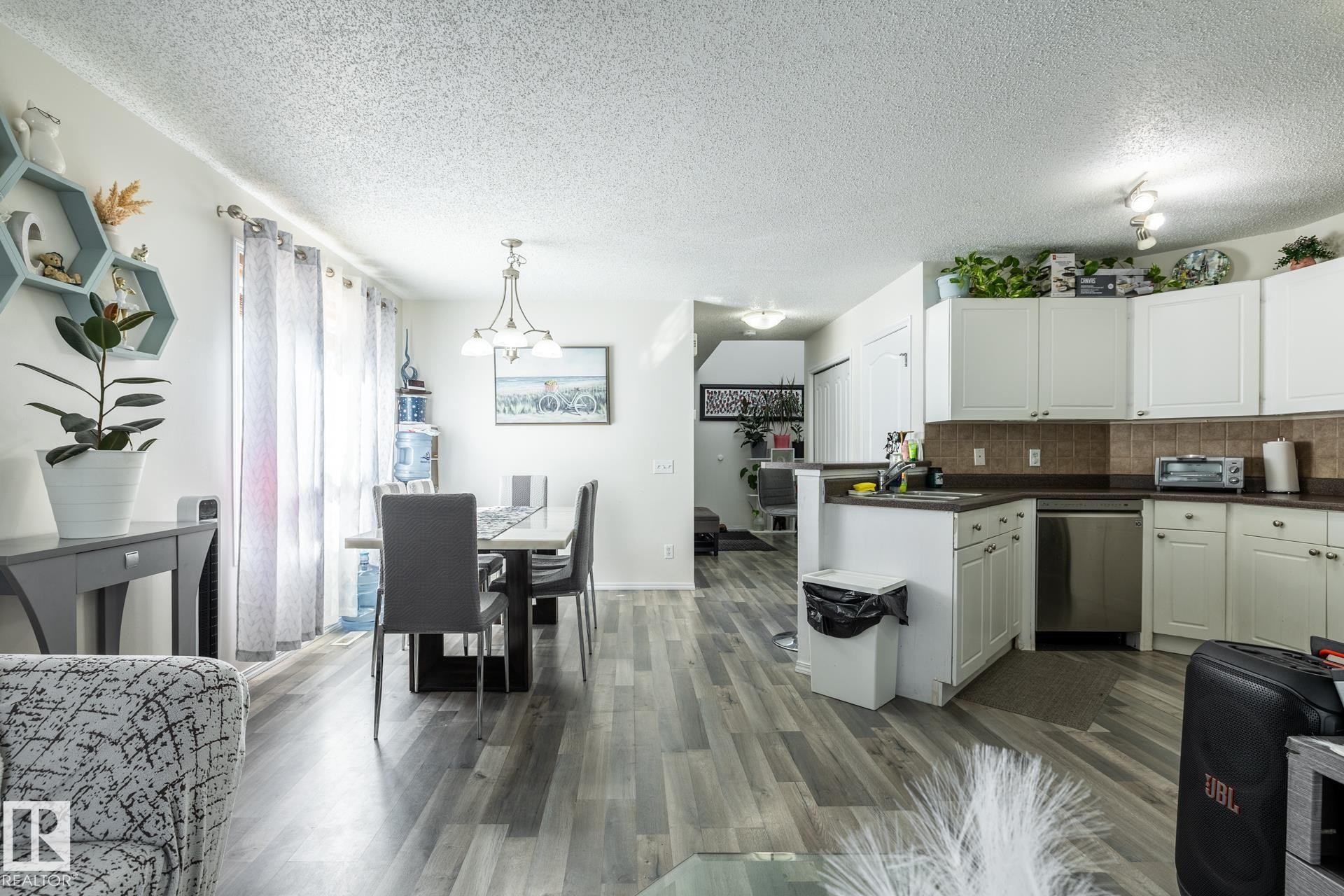 8644 173 Avenue Nw, Edmonton, AB