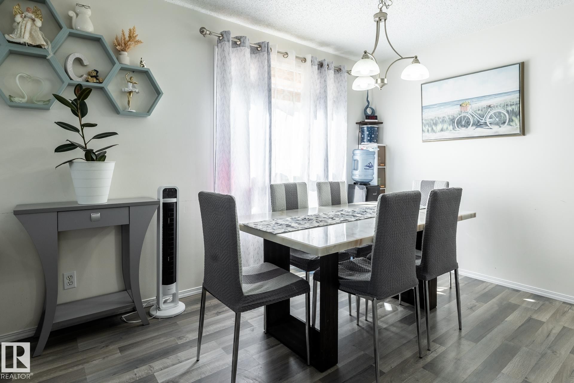 8644 173 Avenue Nw, Edmonton, AB