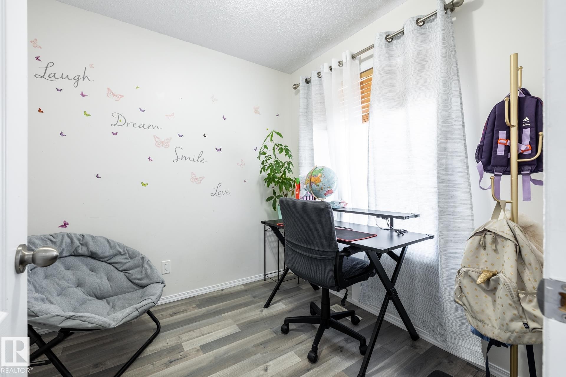 8644 173 Avenue Nw, Edmonton, AB
