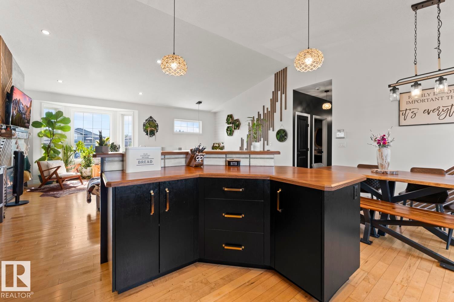 4804 64 Avenue, Cold Lake, AB - Indoor