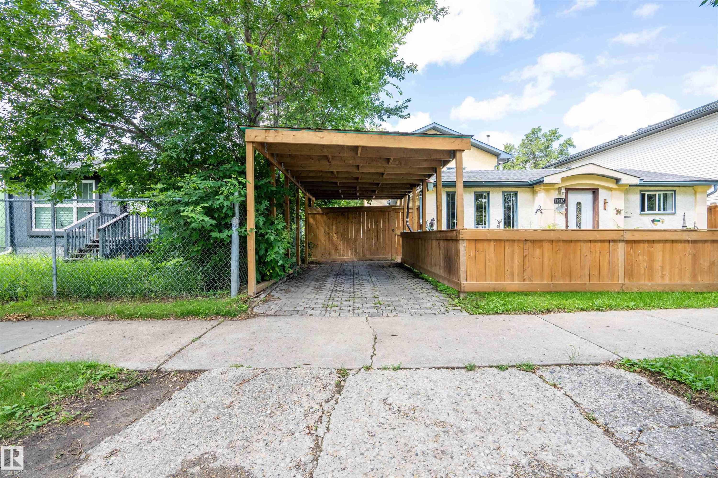 11918 42 Street Nw, Edmonton, AB - Outdoor