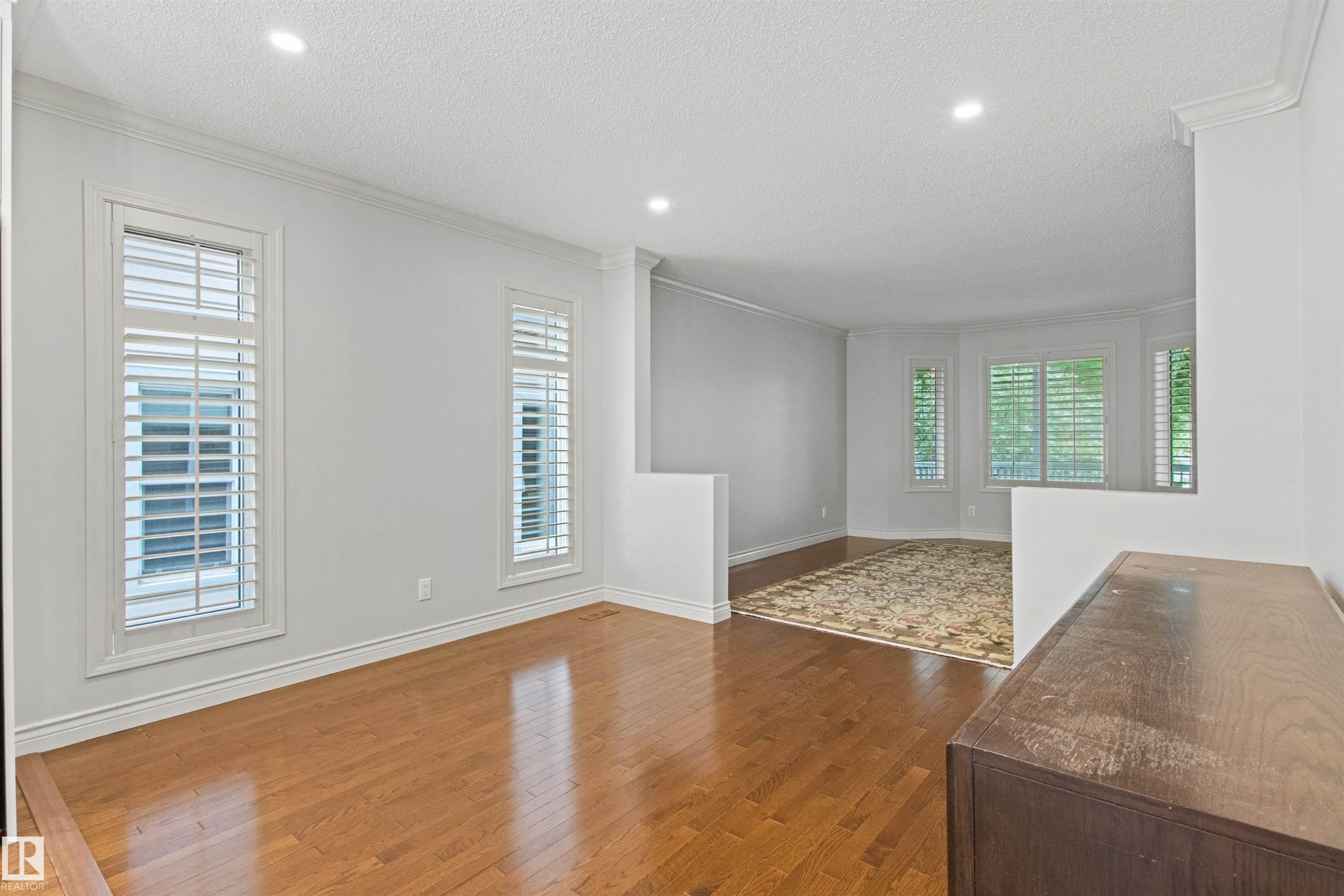 10626 125 Street Nw, Edmonton, AB - Indoor Photo Showing Other Room