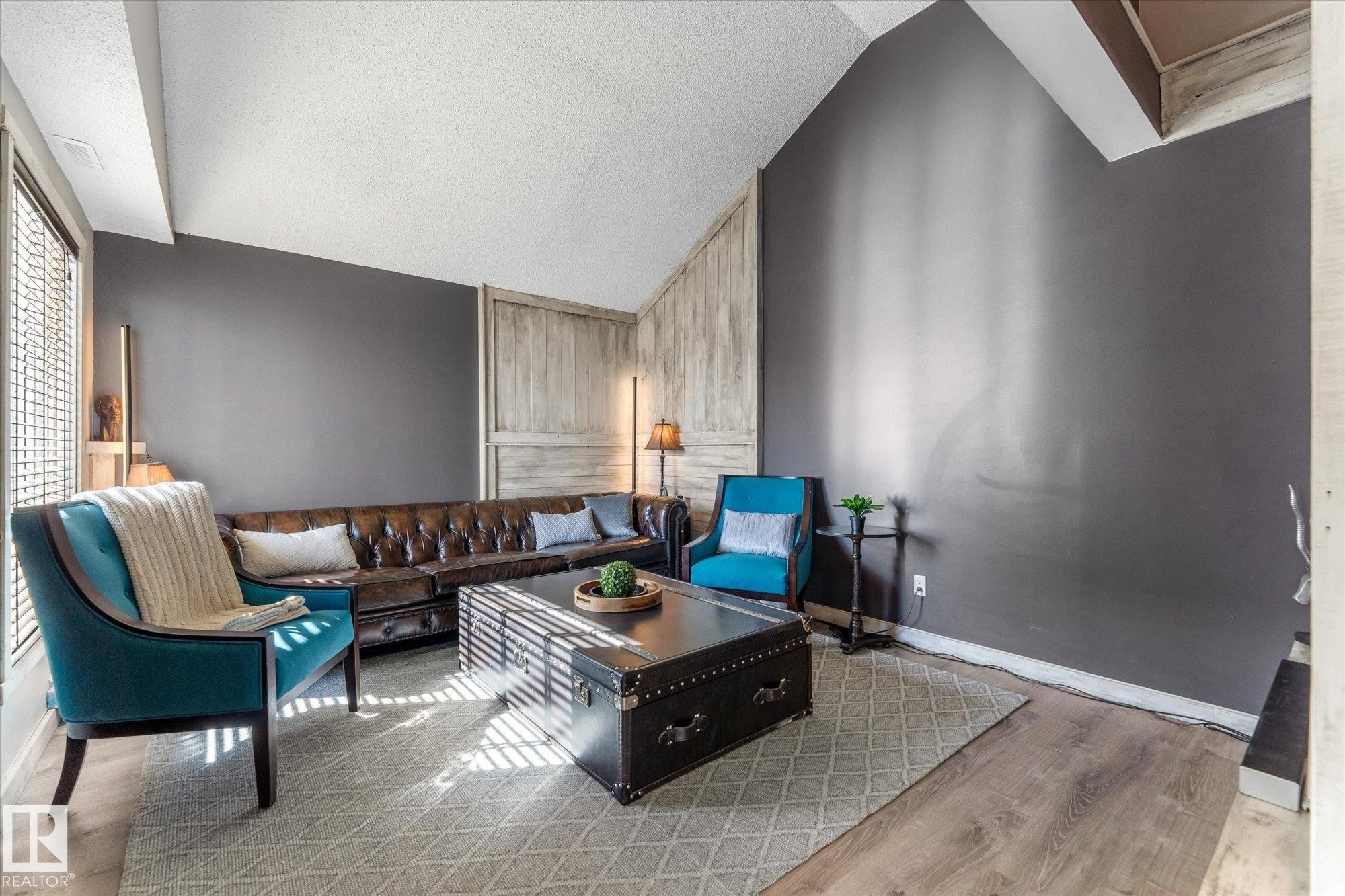 281 Lancaster Terrace Nw, Edmonton, AB