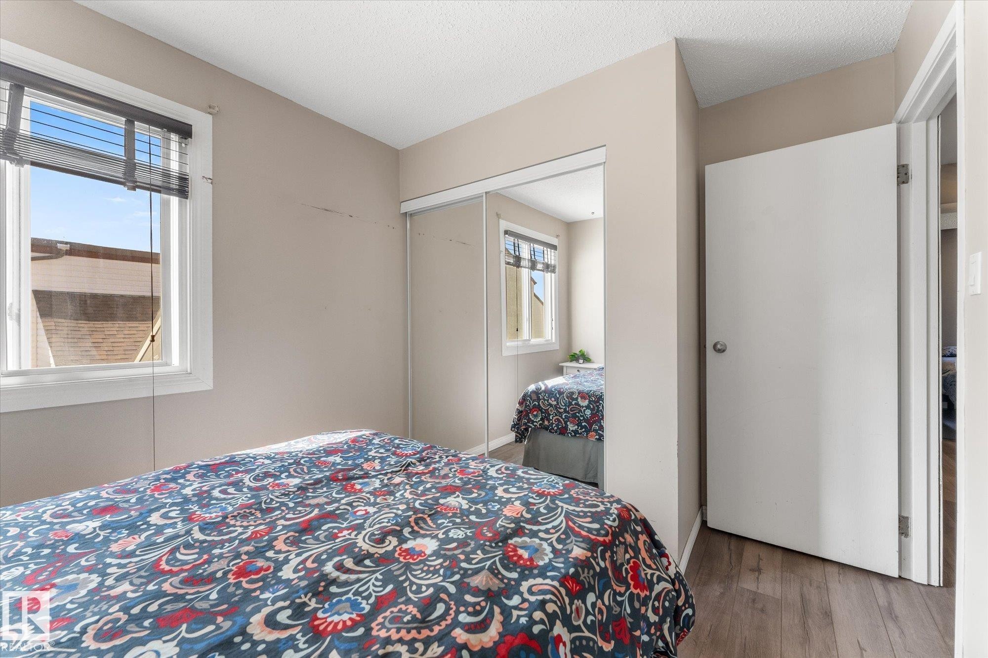 281 Lancaster Terrace Nw, Edmonton, AB