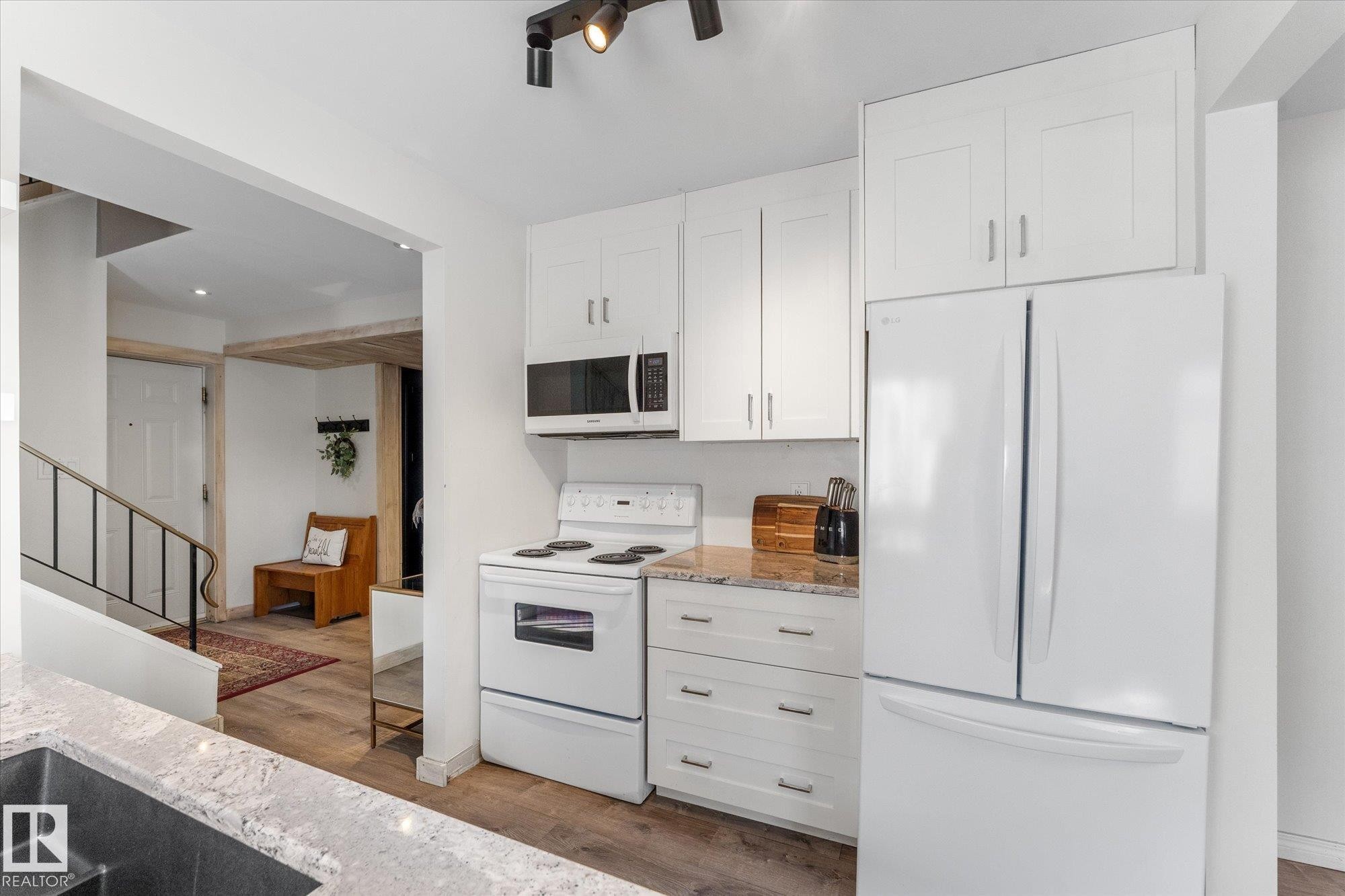 281 Lancaster Terrace Nw, Edmonton, AB