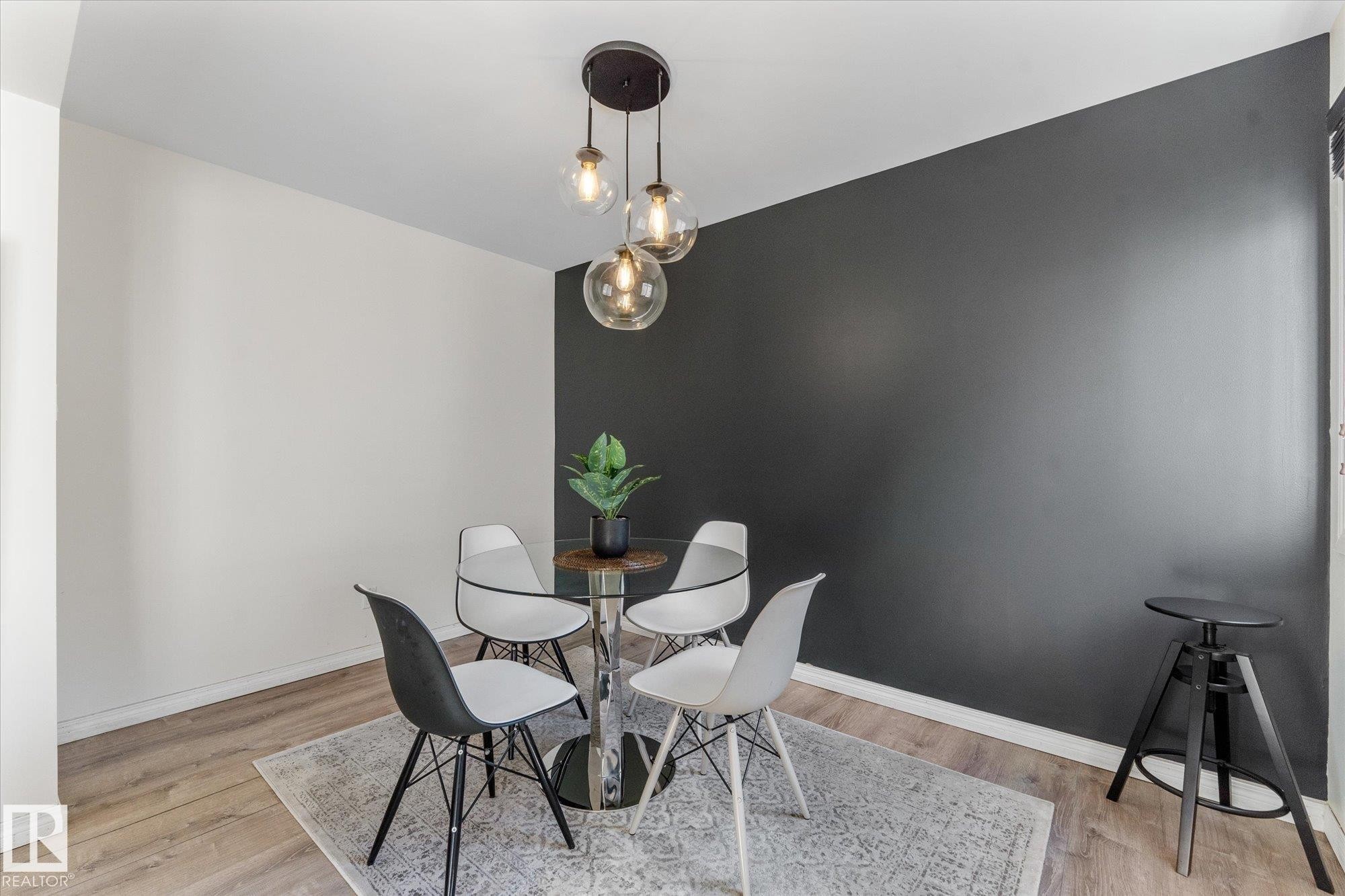 281 Lancaster Terrace Nw, Edmonton, AB
