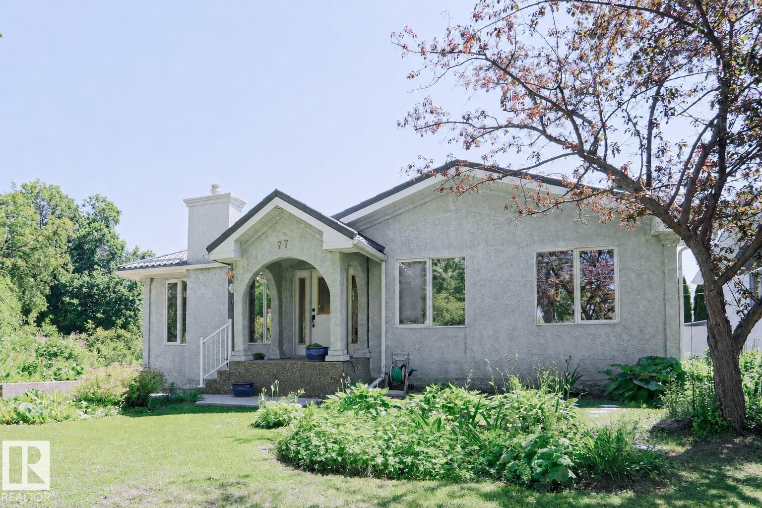 77 Sunset Boulevard, St. Albert, AB - Outdoor