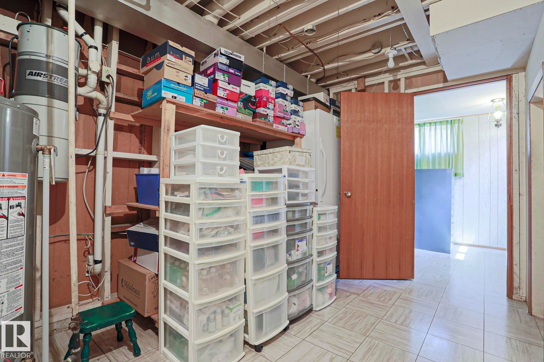 77 Sunset Boulevard, St. Albert, AB - Indoor Photo Showing Basement